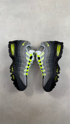Air Max 95 Neons