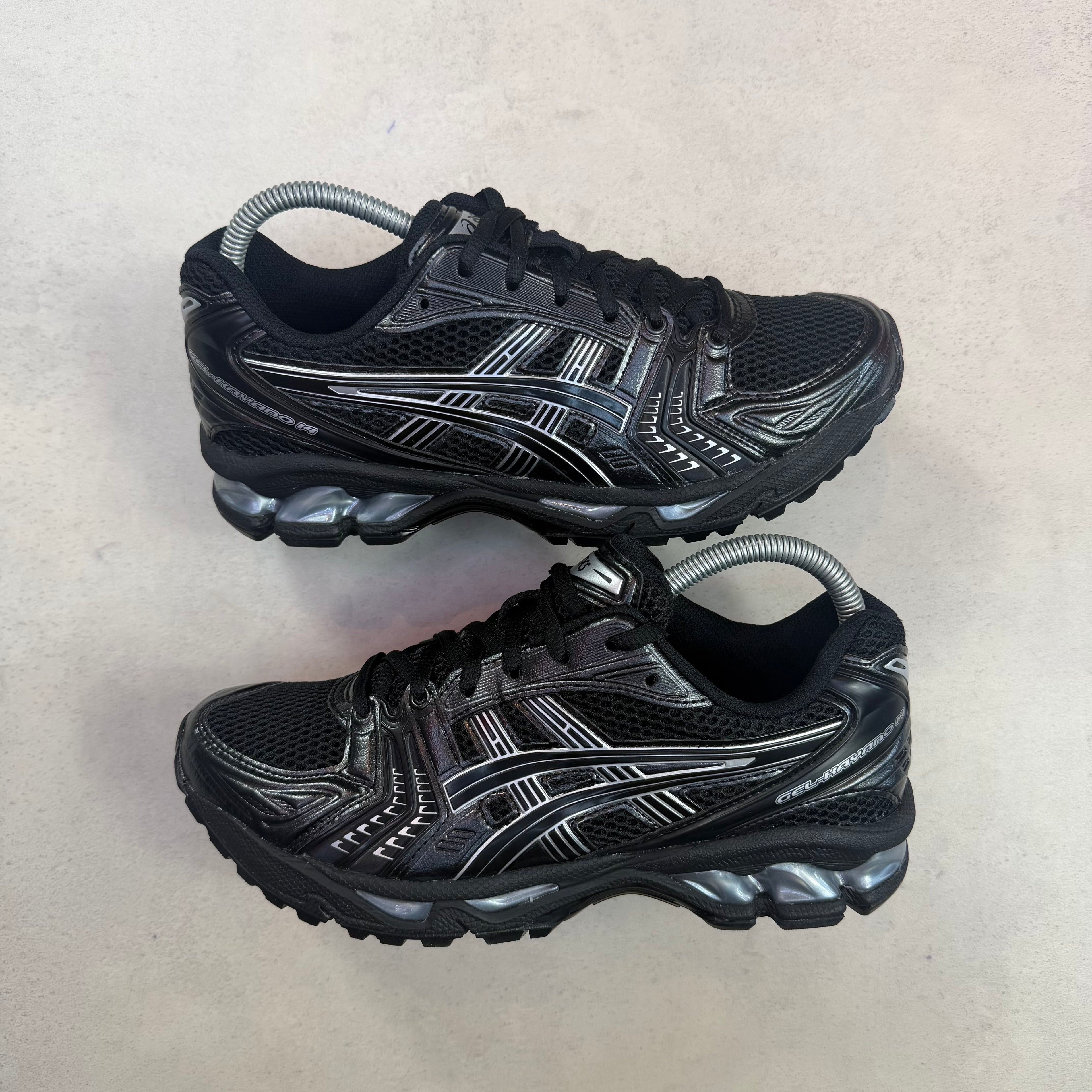 Asics Kayano 14’s Black/Silver