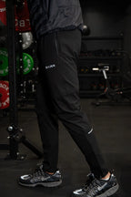 Siarr Performance Pants - Black