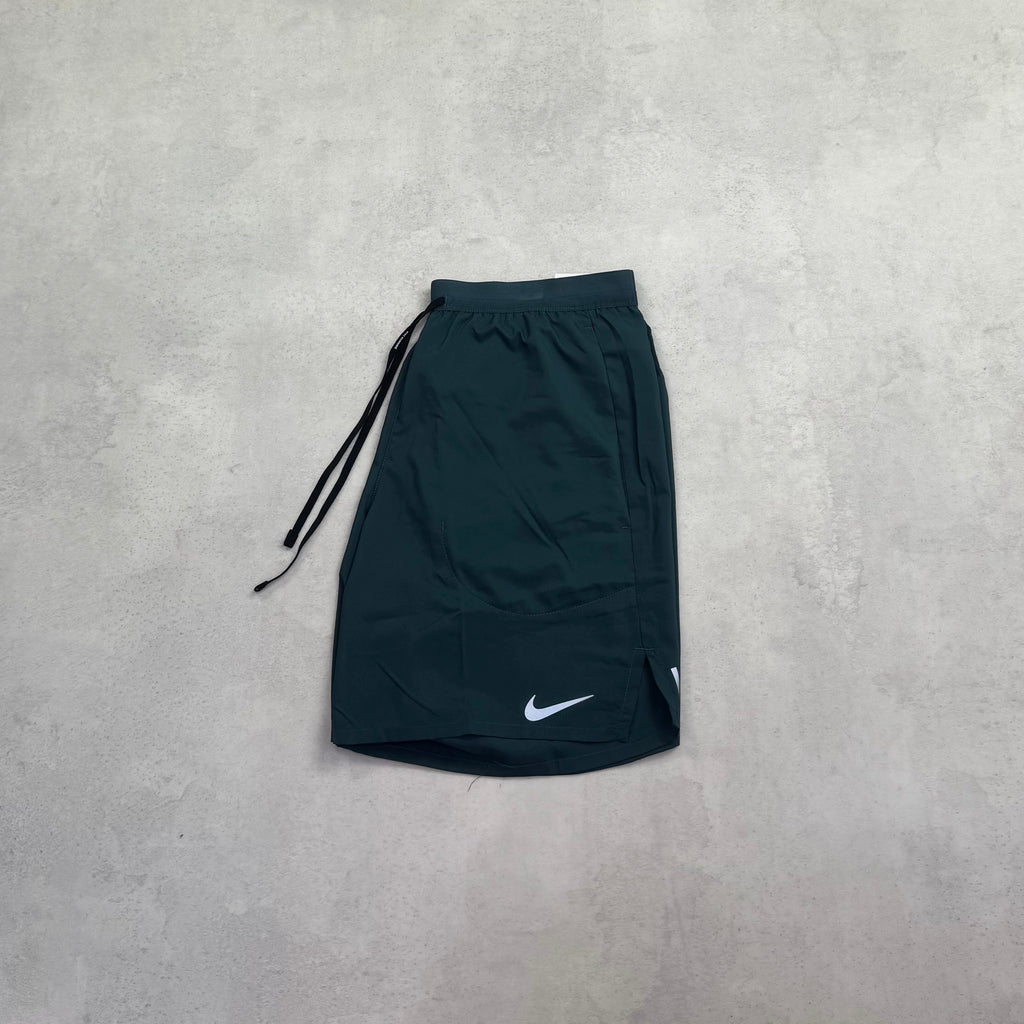 Nike Flex Stride Shorts - Vintage Green