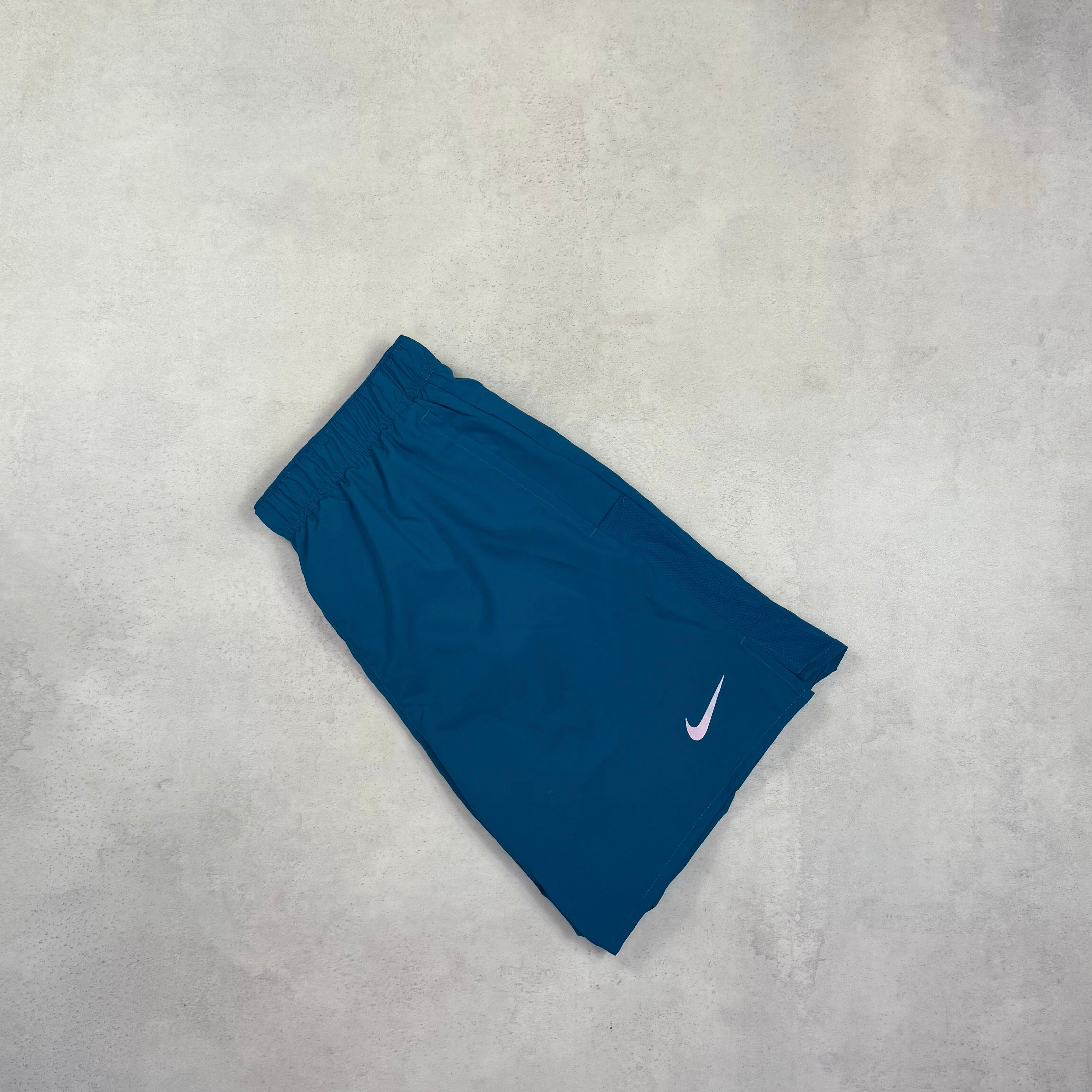 Nike Challenger Shorts - Green Abyss