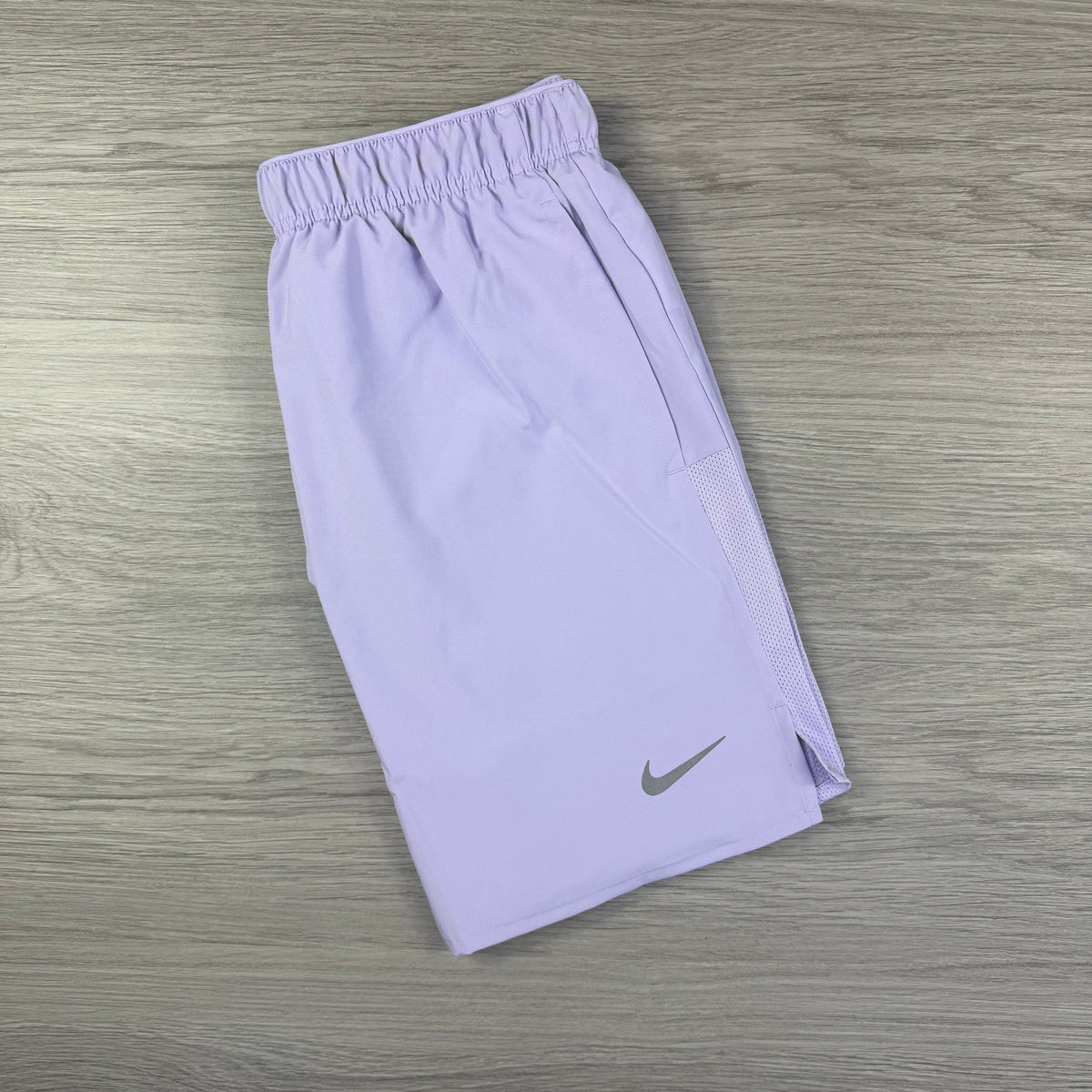 Nike Challenger Shorts - Lilac