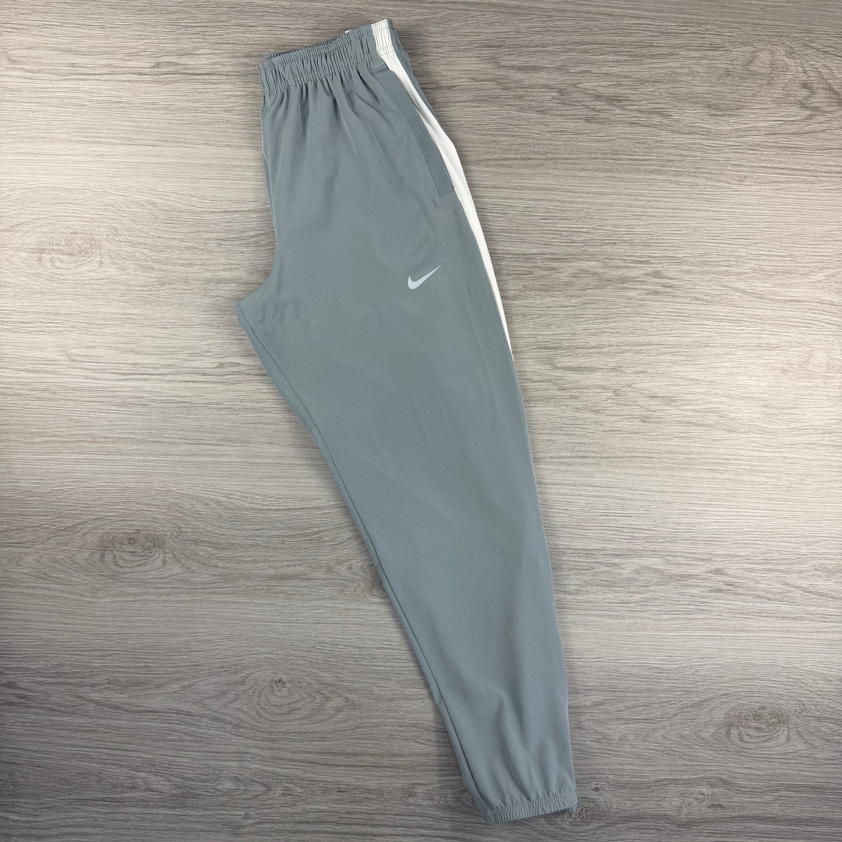 Nike Challenger Pants  - Grey/White
