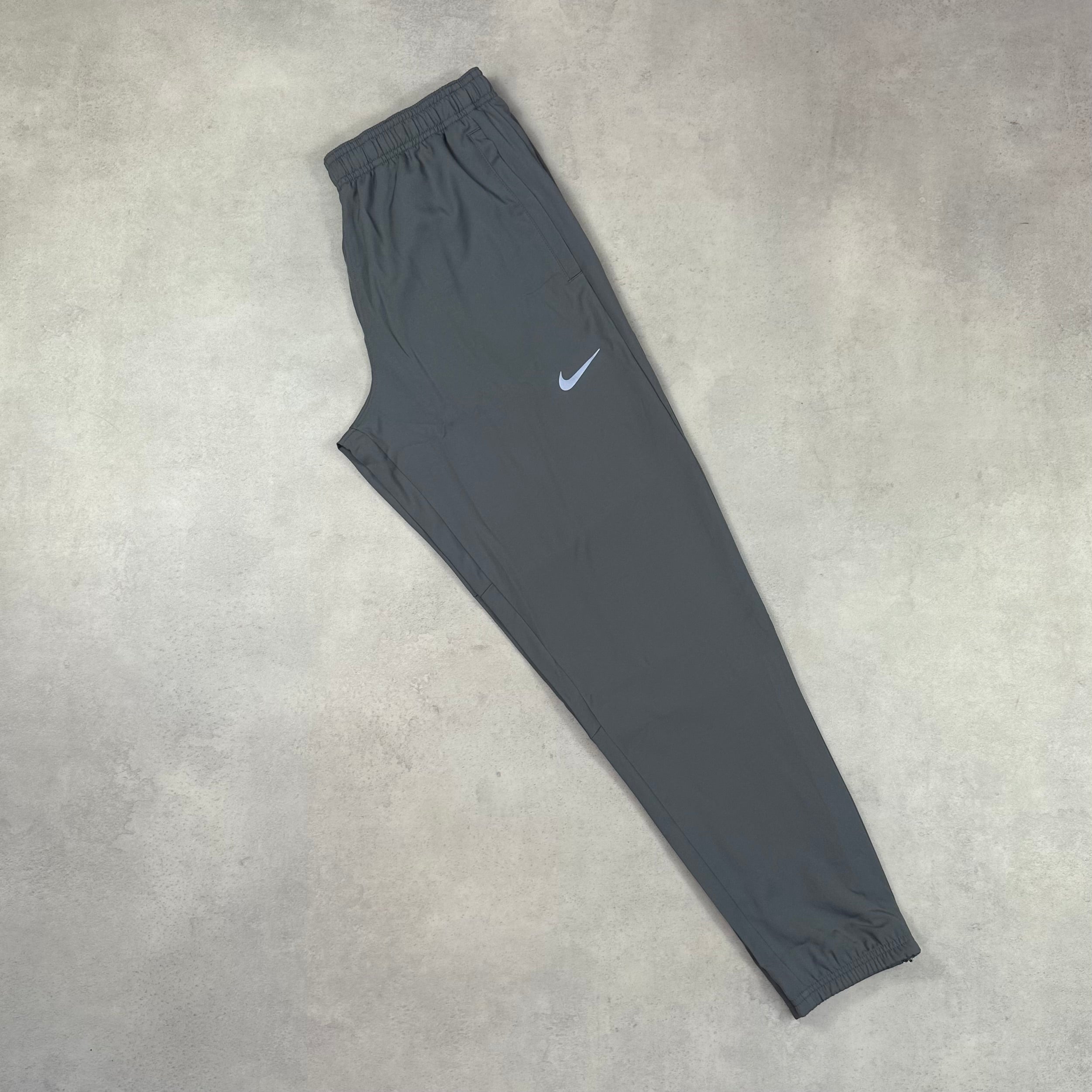Nike Lilac Windrunner & Grey Challenger Pants Duo Set