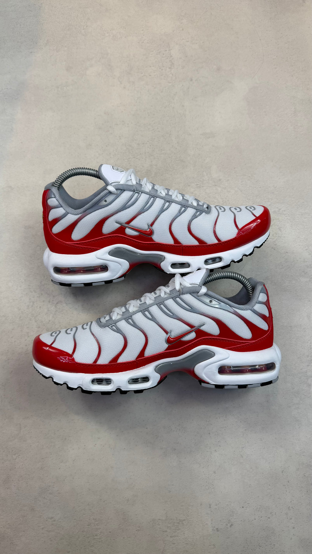 TN Sport Red