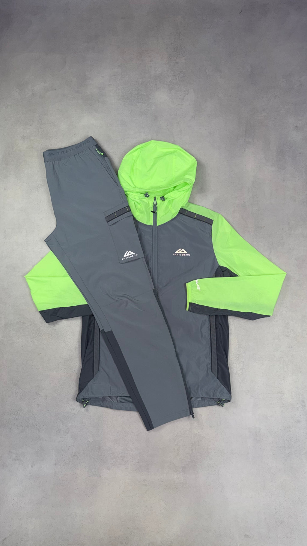 Trailberg Grey/Neon Triathlon Windrunner & Grey Triathlon Pants Tracksuit