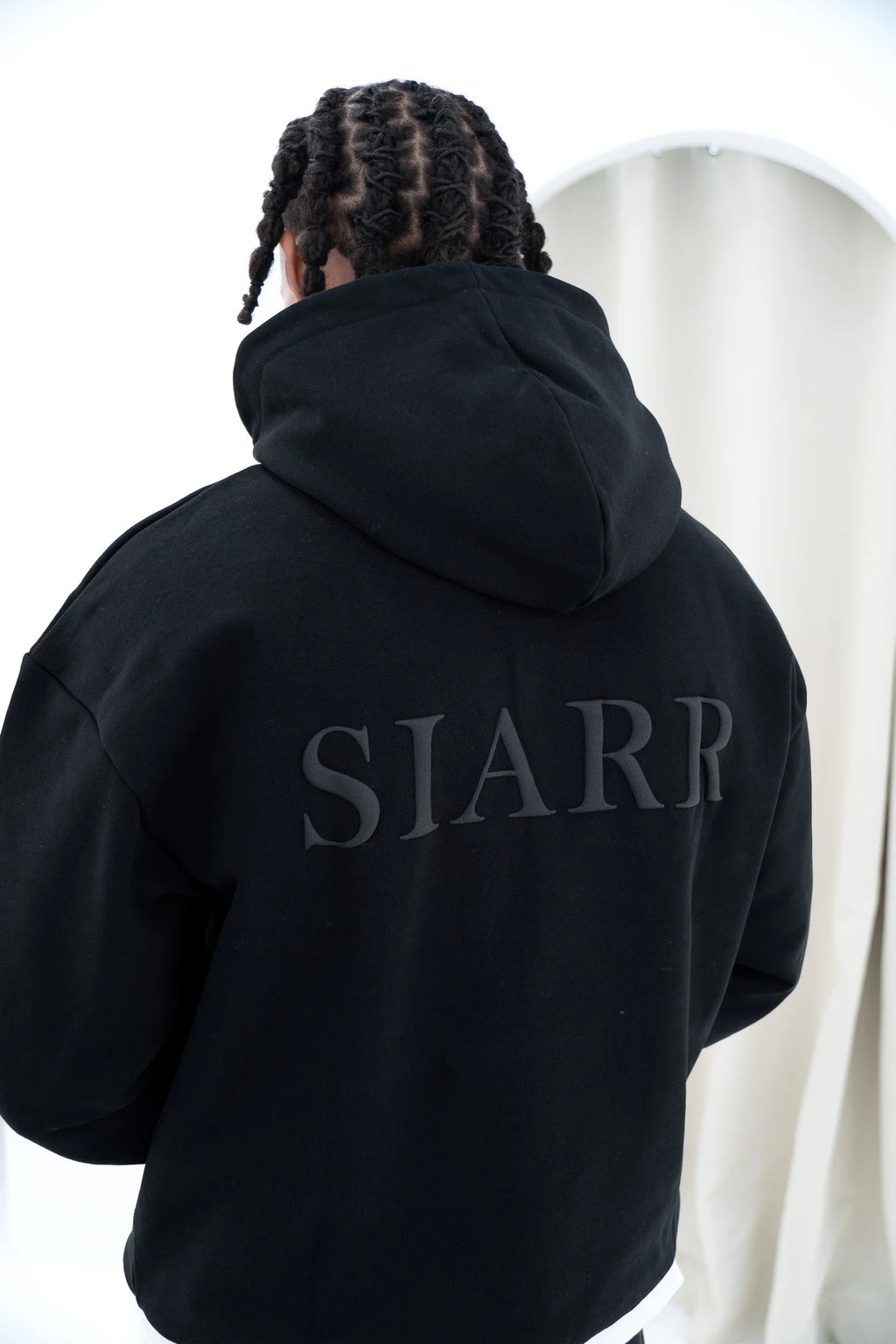 Siarr Puff Hoodie - Black