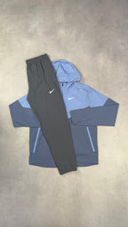 Nike UV Windrunner - Cobalt Blue