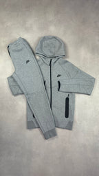 Nike Tech Fleece Hoodie Grey