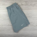 Nike Challenger Shorts - Grey