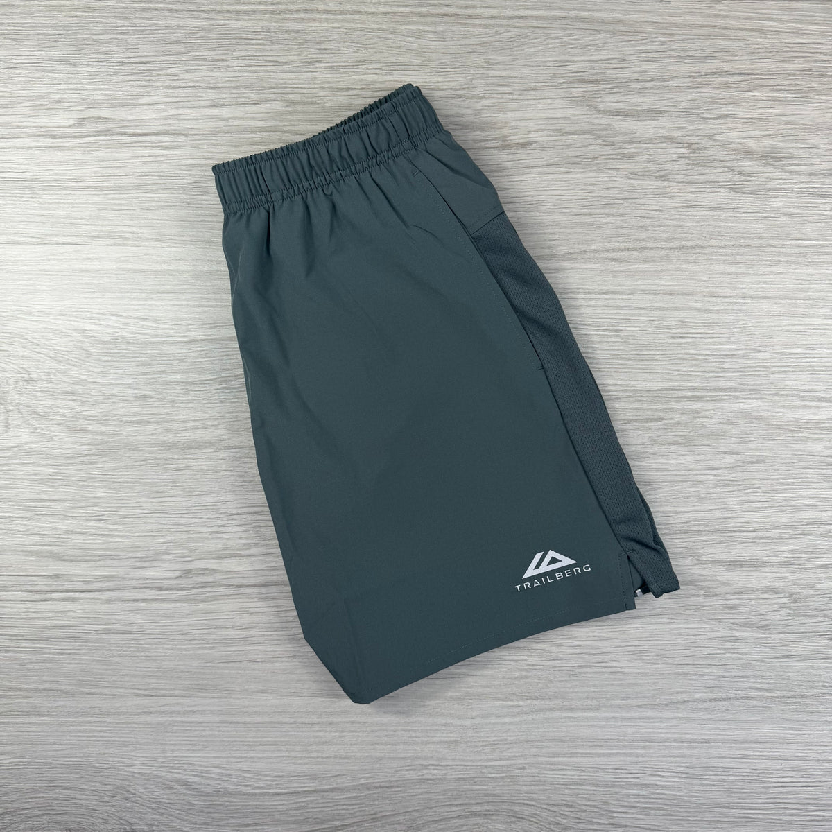 Trailberg Essentials 2.0 Short - Volcano Grey
