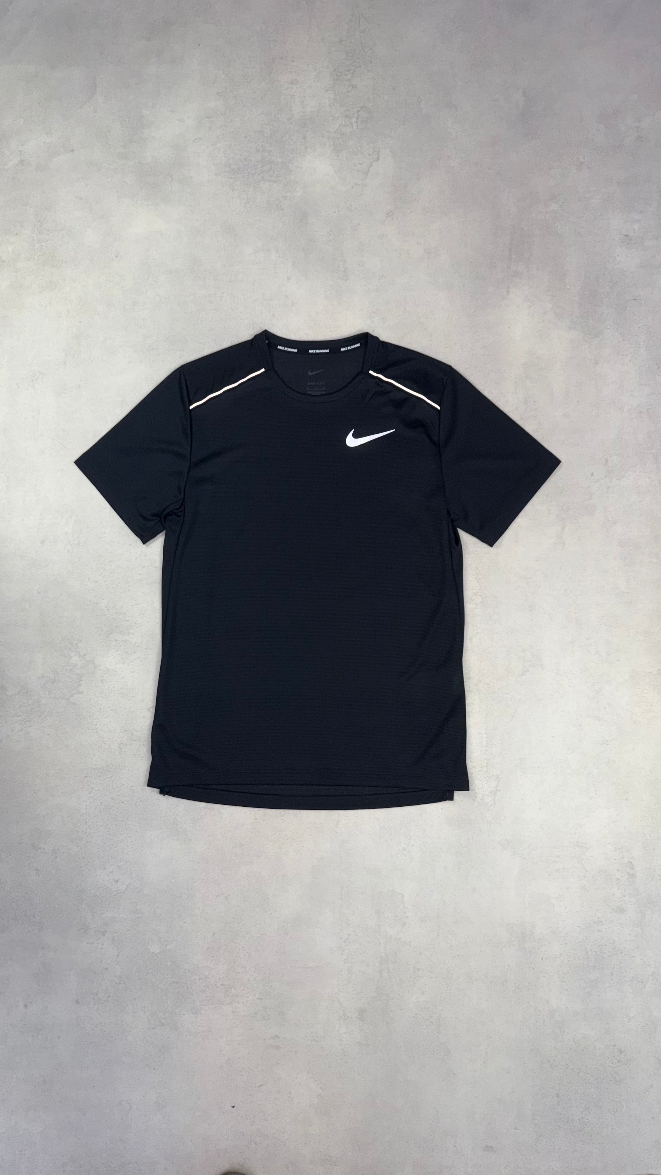 Nike Purple/Black Windrunner, Black Miler T-Shirt & Black Challenger Shorts Trio Set