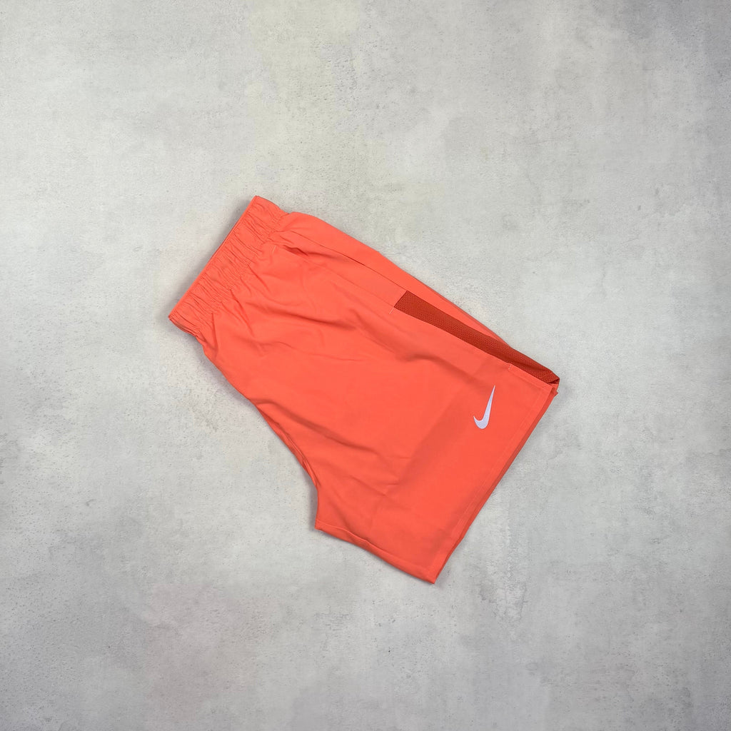Nike Challenger Shorts - Wild Mango