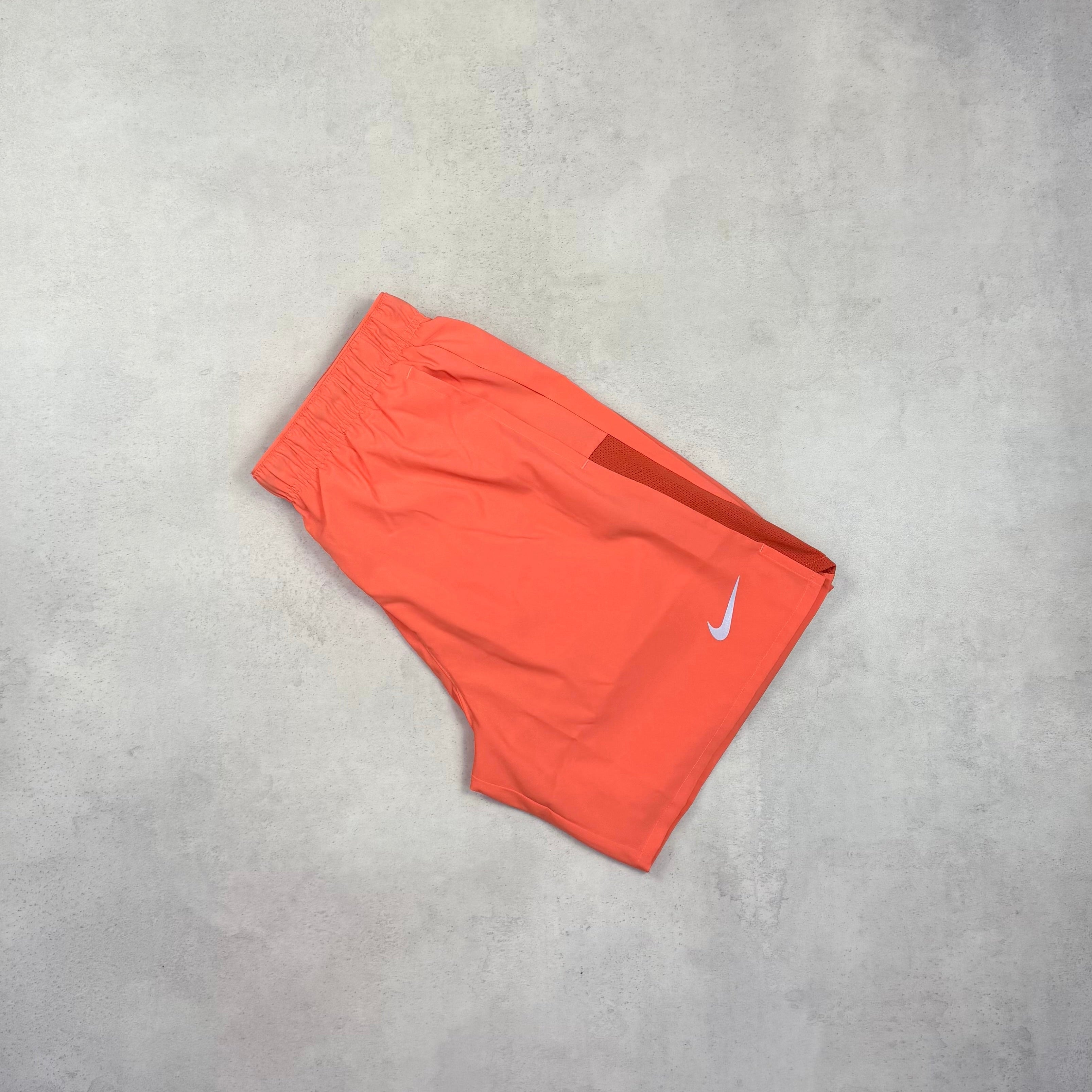 Nike Challenger Shorts - Wild Mango