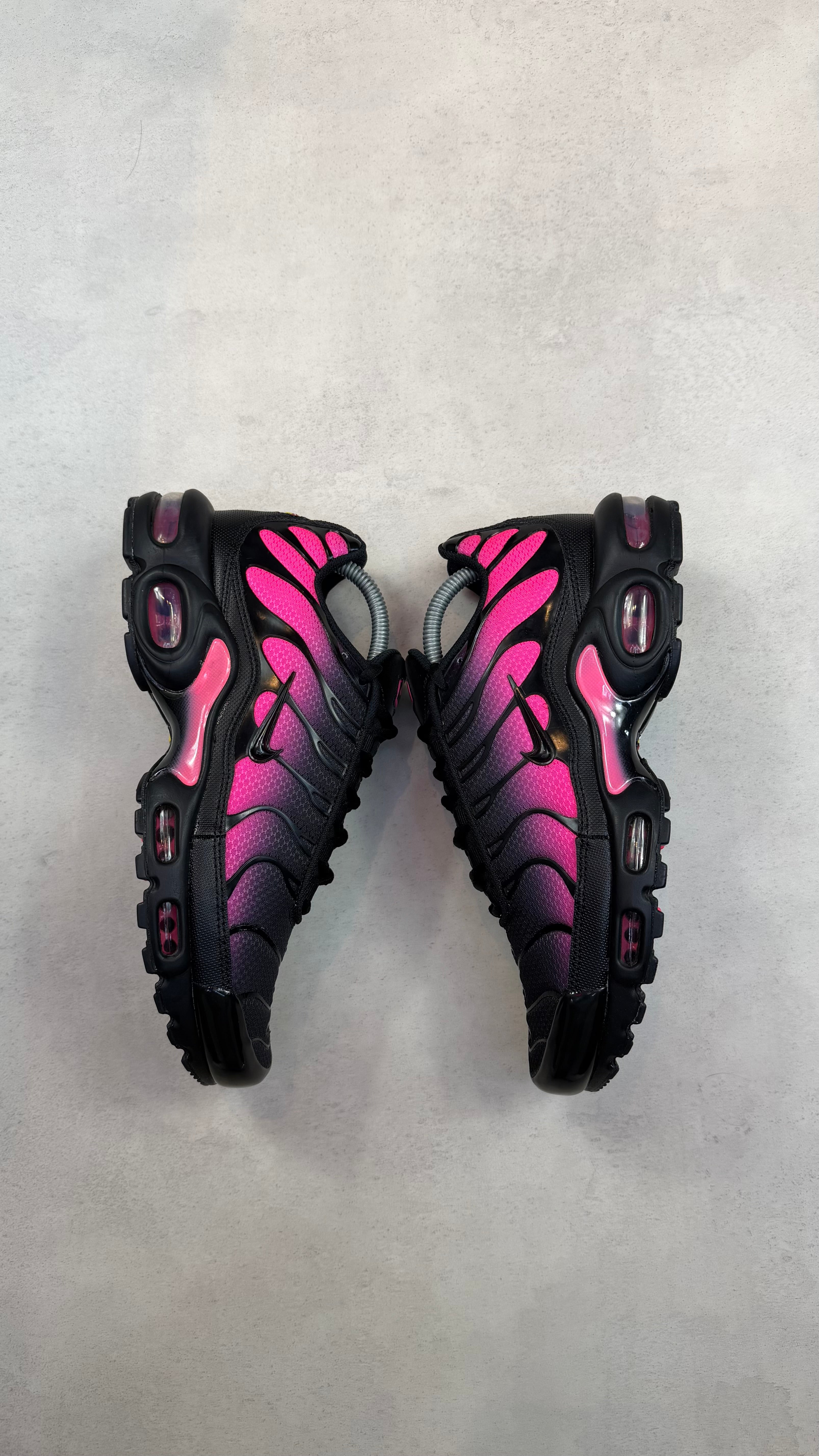 TN Hyper Pink