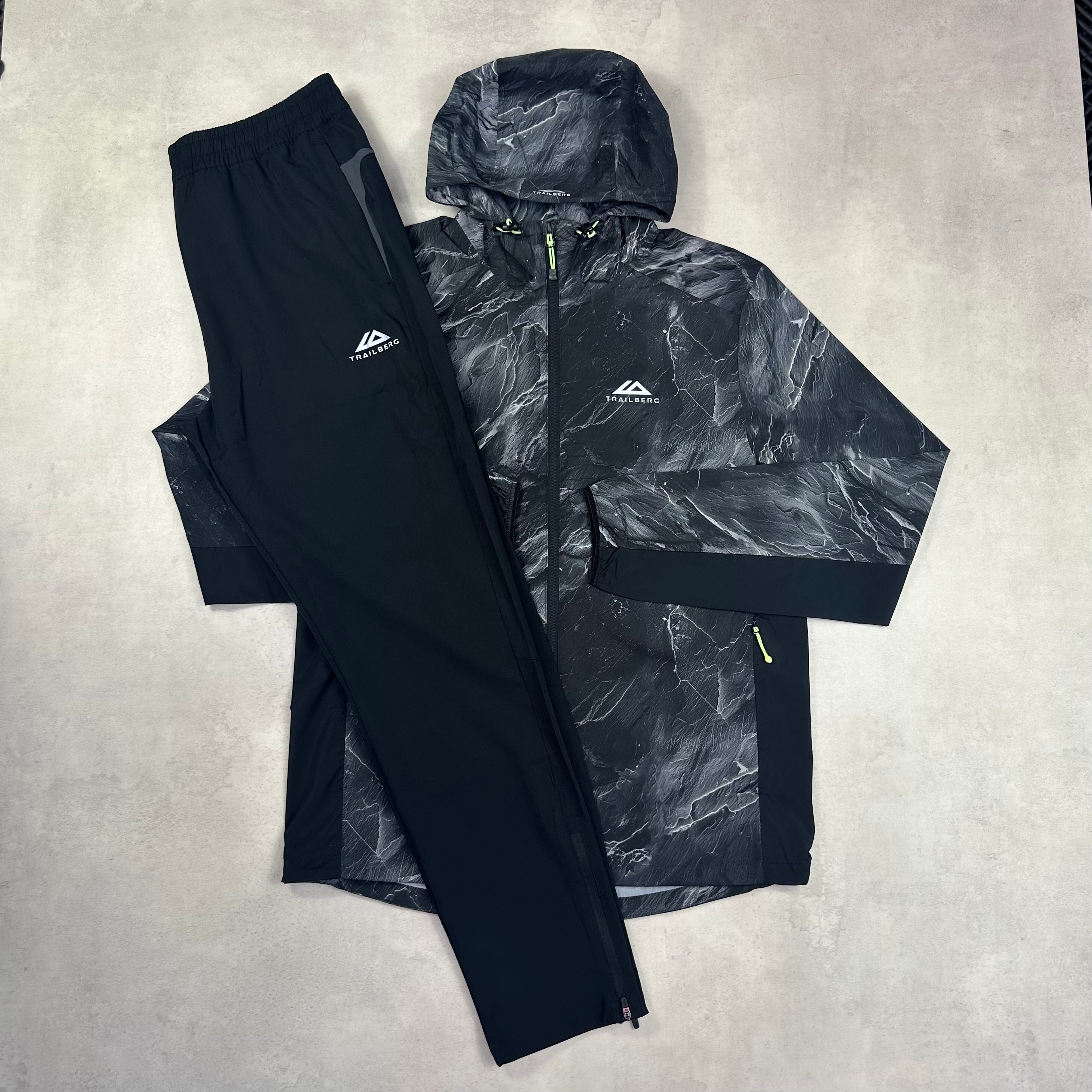 Trailberg Black Vertex Obsidian Windrunner & AW25 Black Cloud Pants Tracksuit