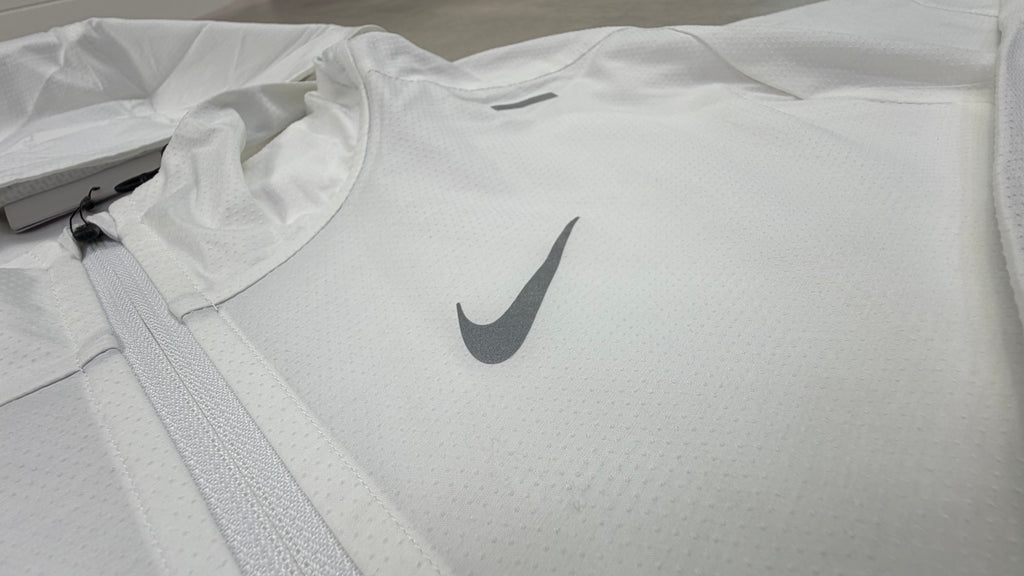 Nike UV Windrunner - Ice White