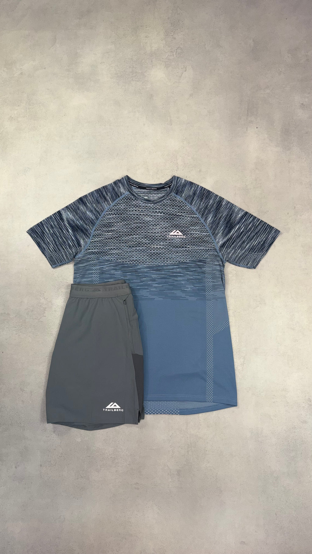 Trailberg Striped Apex T-Shirt - Denim/Ombre Blue/Salute White