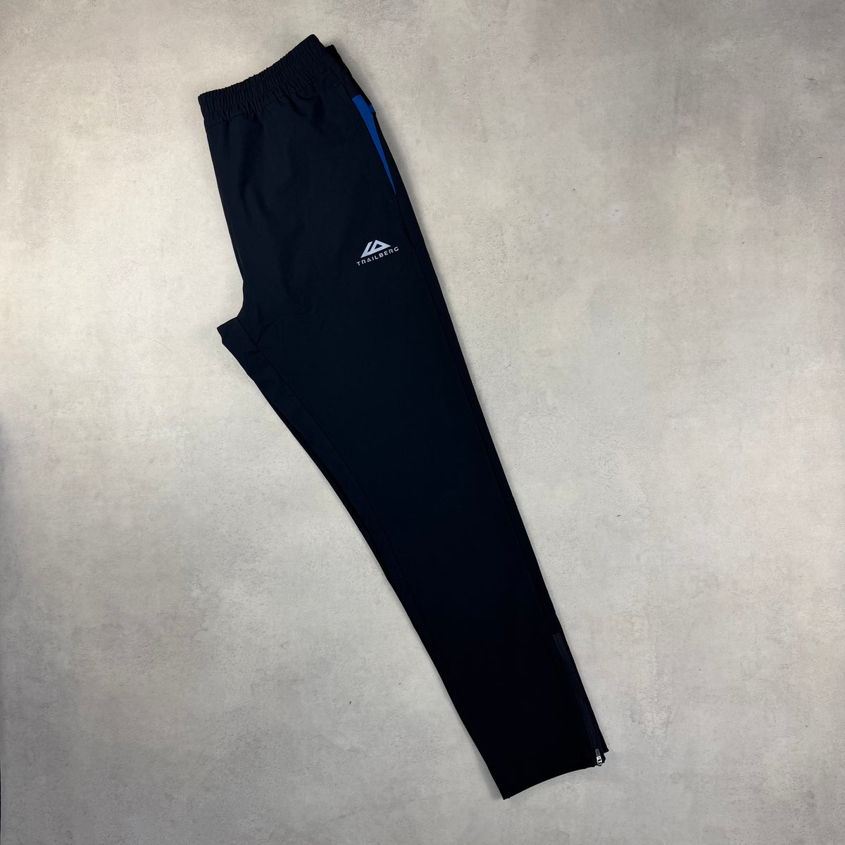 Trailberg Chroma Blue Windrunner & Pants Tracksuit