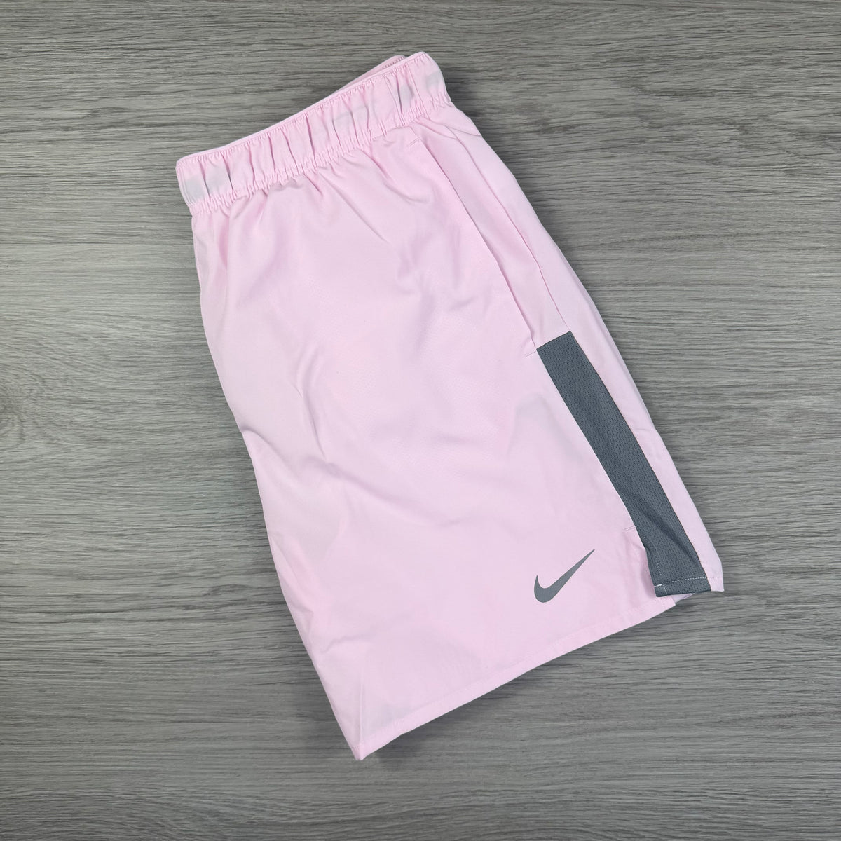 Nike Challenger Shorts - Pink Foam