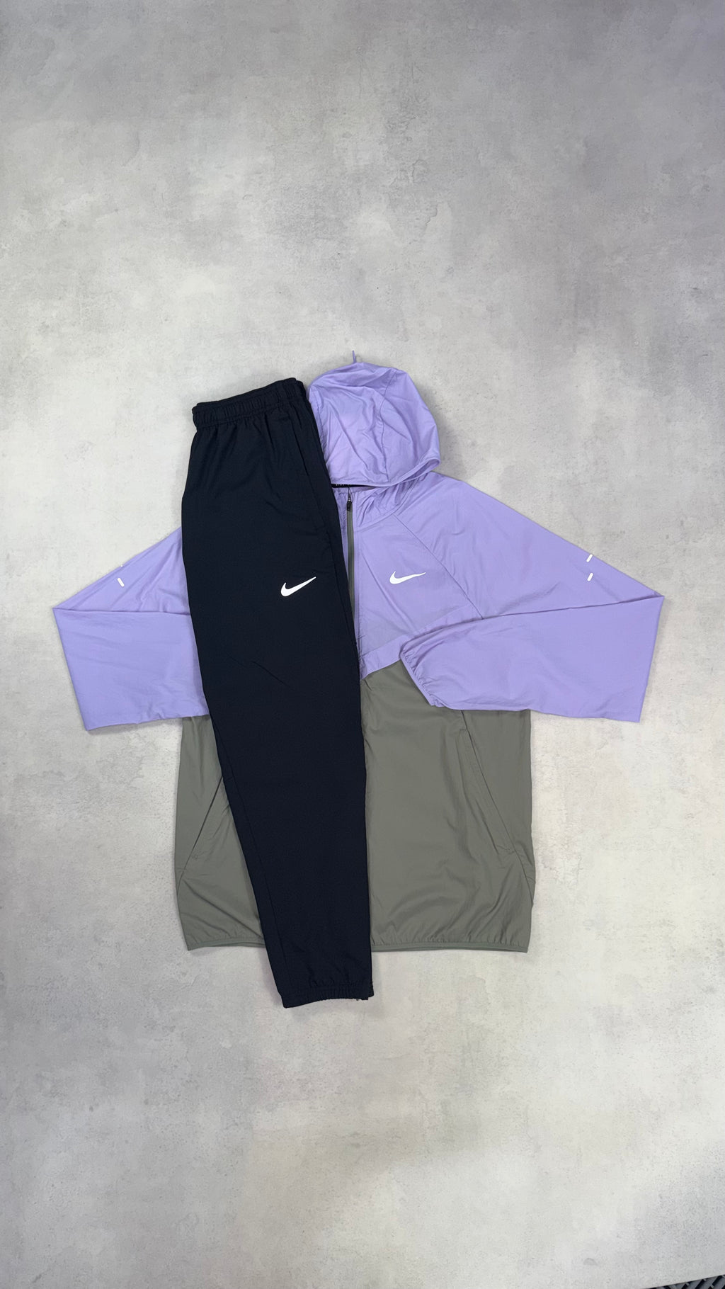 Nike Lilac Windrunner & Black Challenger Pants Duo Set