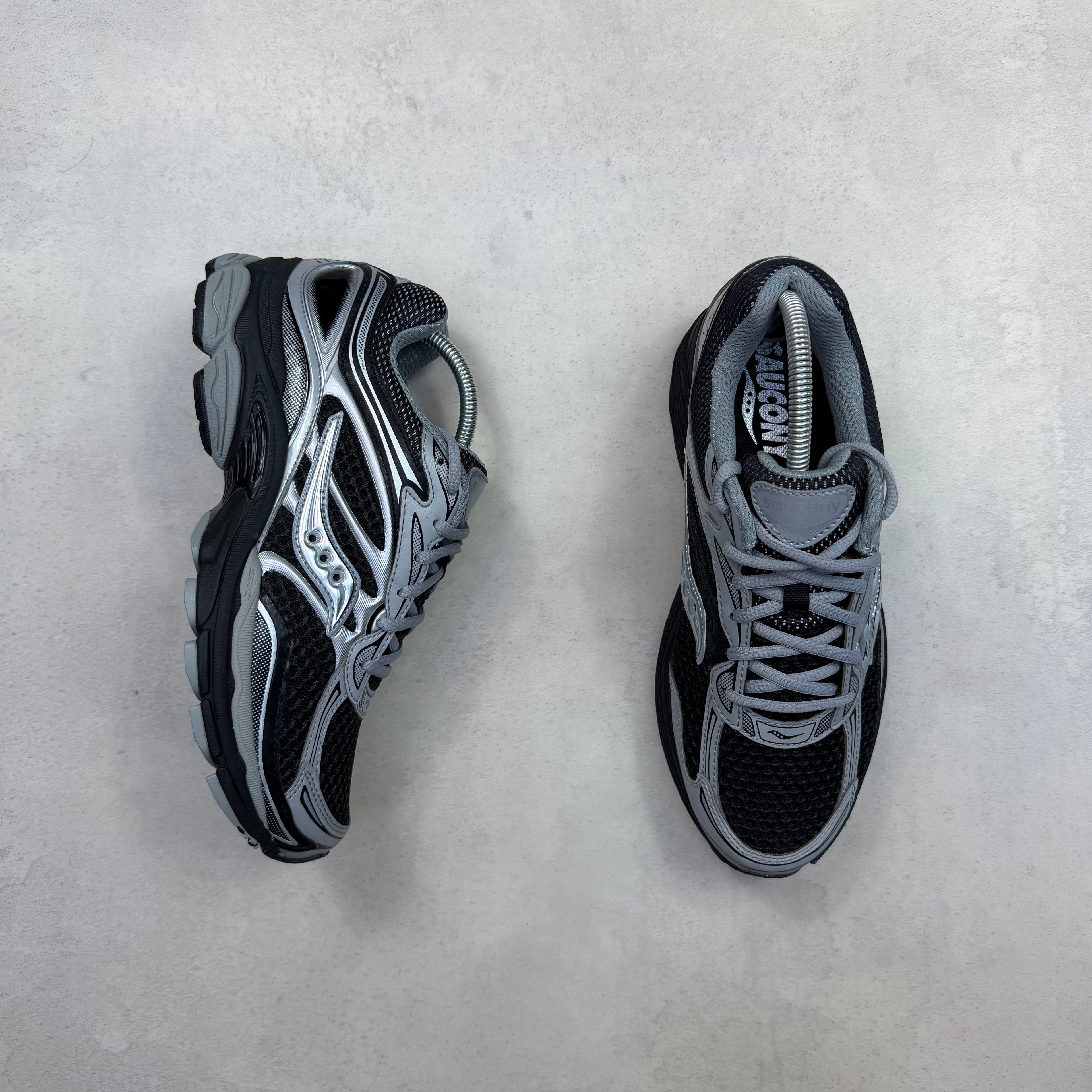 Saucony Progrid Omni 9 - Black/Silver