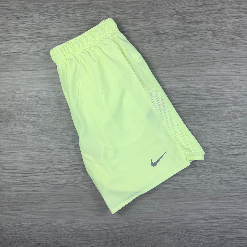 Nike Challenger Shorts - Volt Ice
