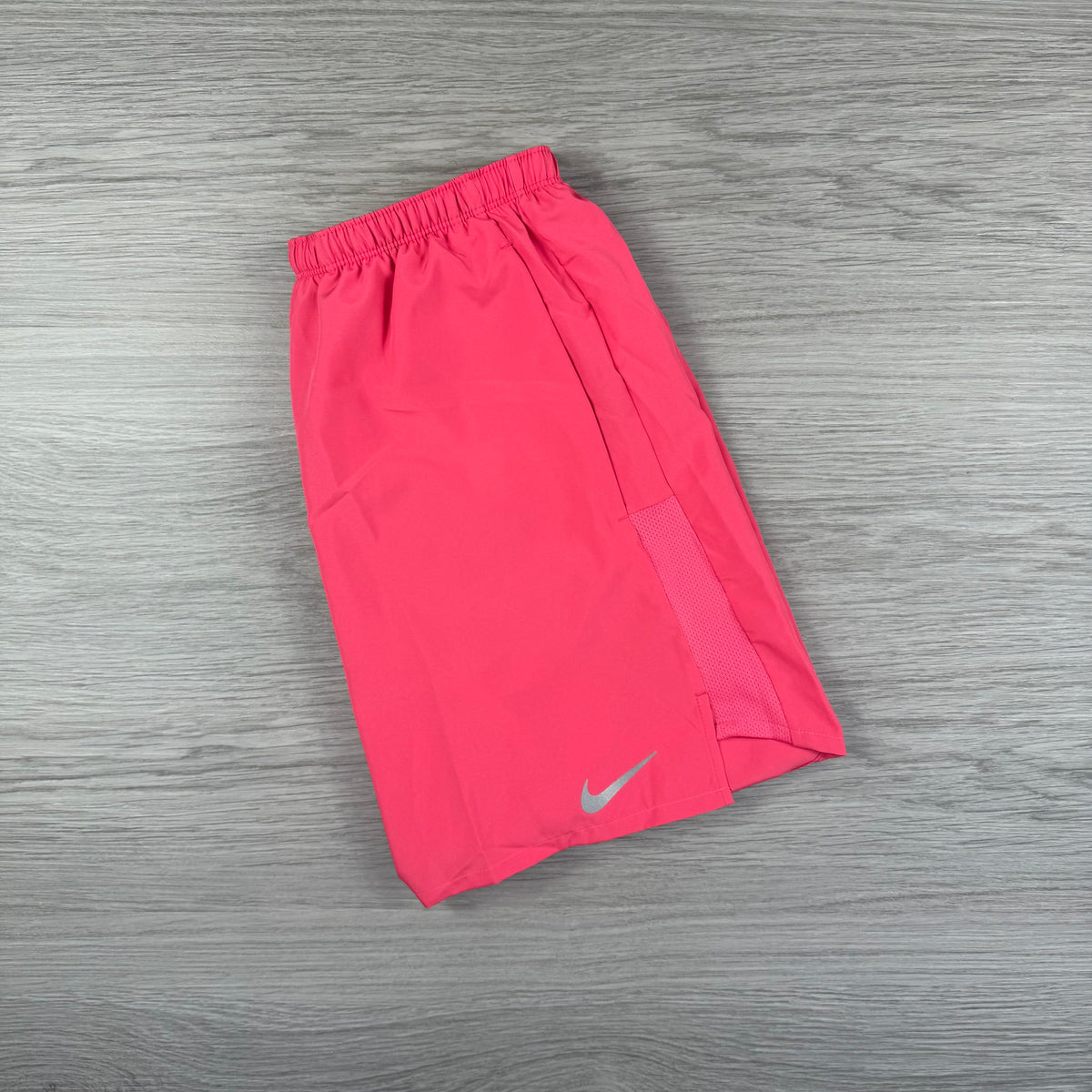 Nike Challenger Shorts - Aster pink
