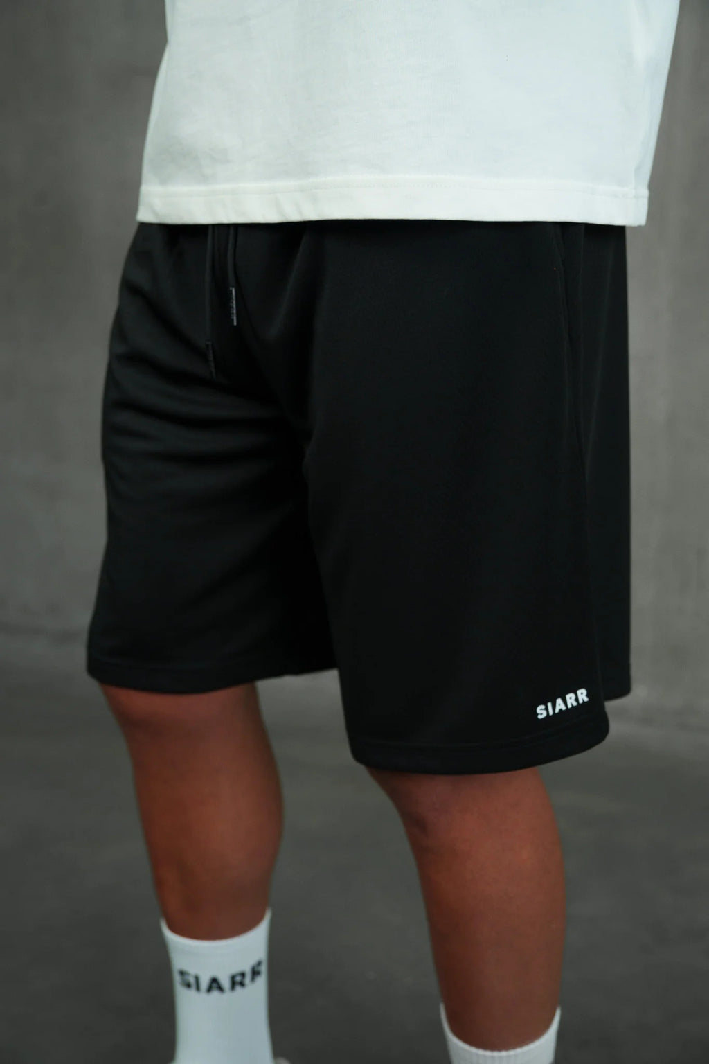 Siarr Mesh Shorts - Black