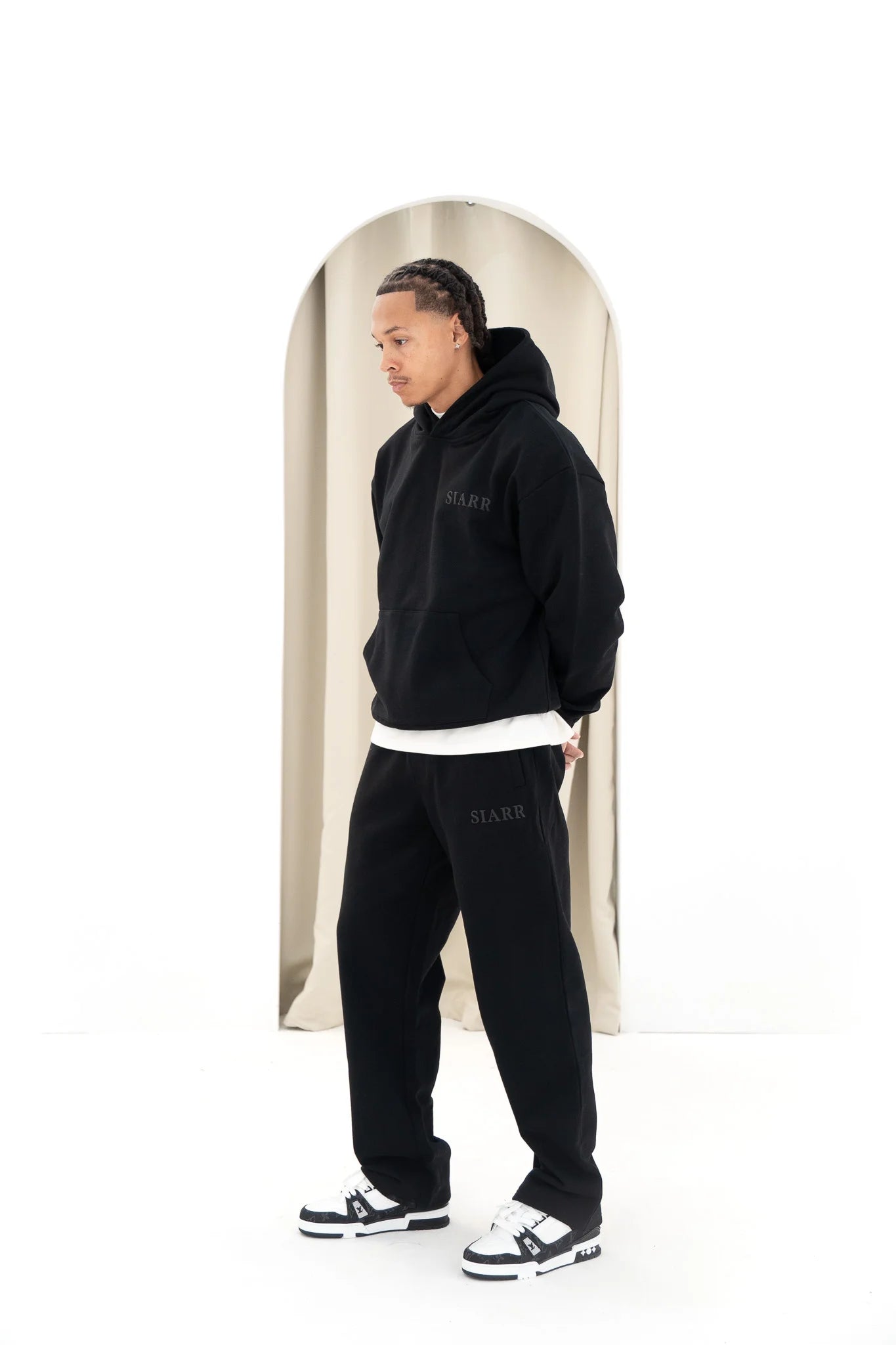 Siarr Puff Hoodie - Black