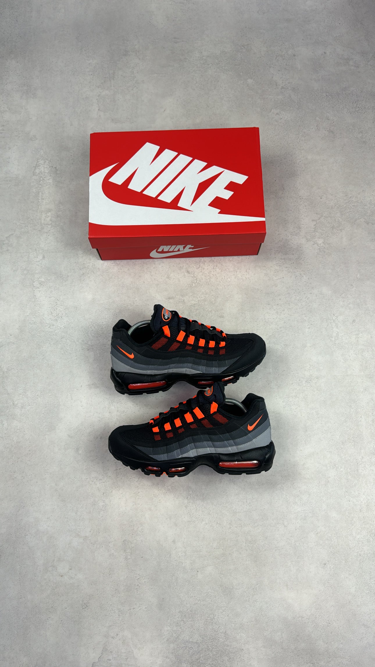 Air Max 95 Hyper Crimson