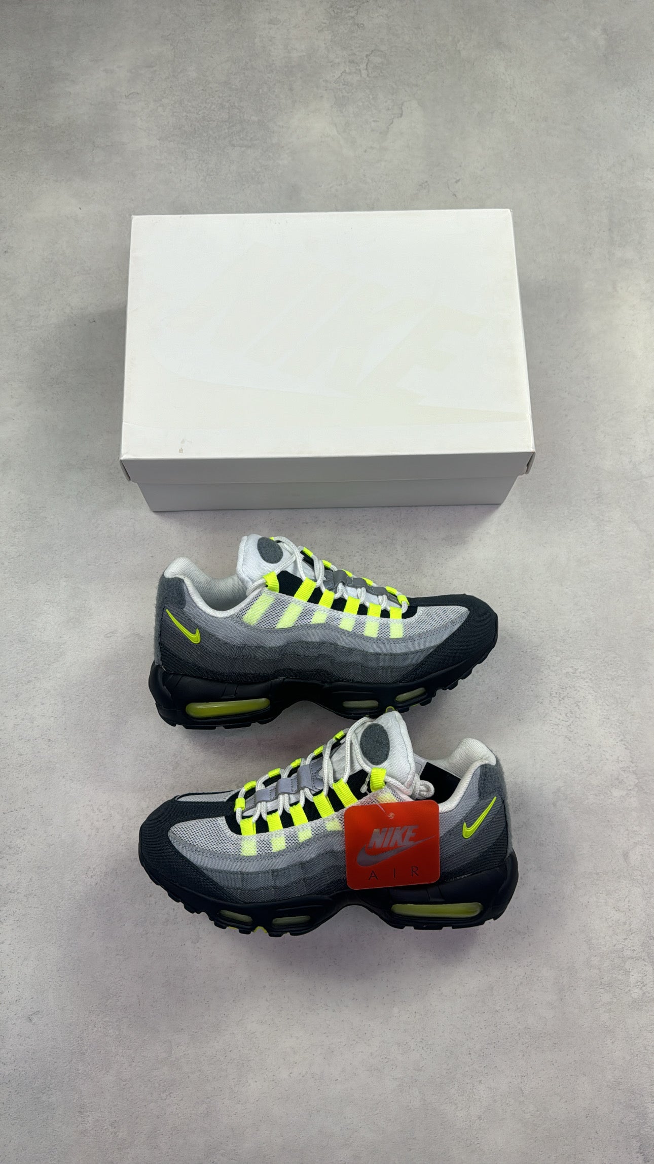 Air Max 95 Neon Patches