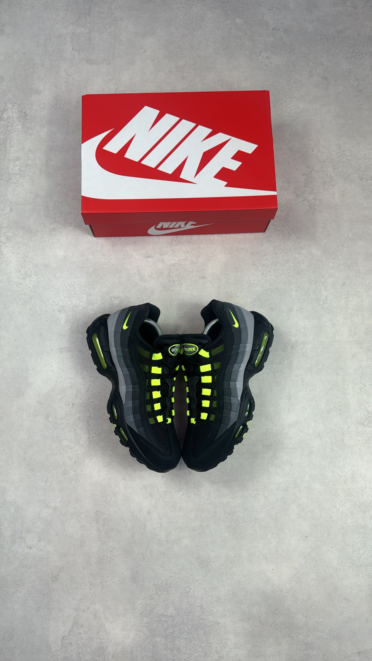 Air Max 95 Reverse Neon