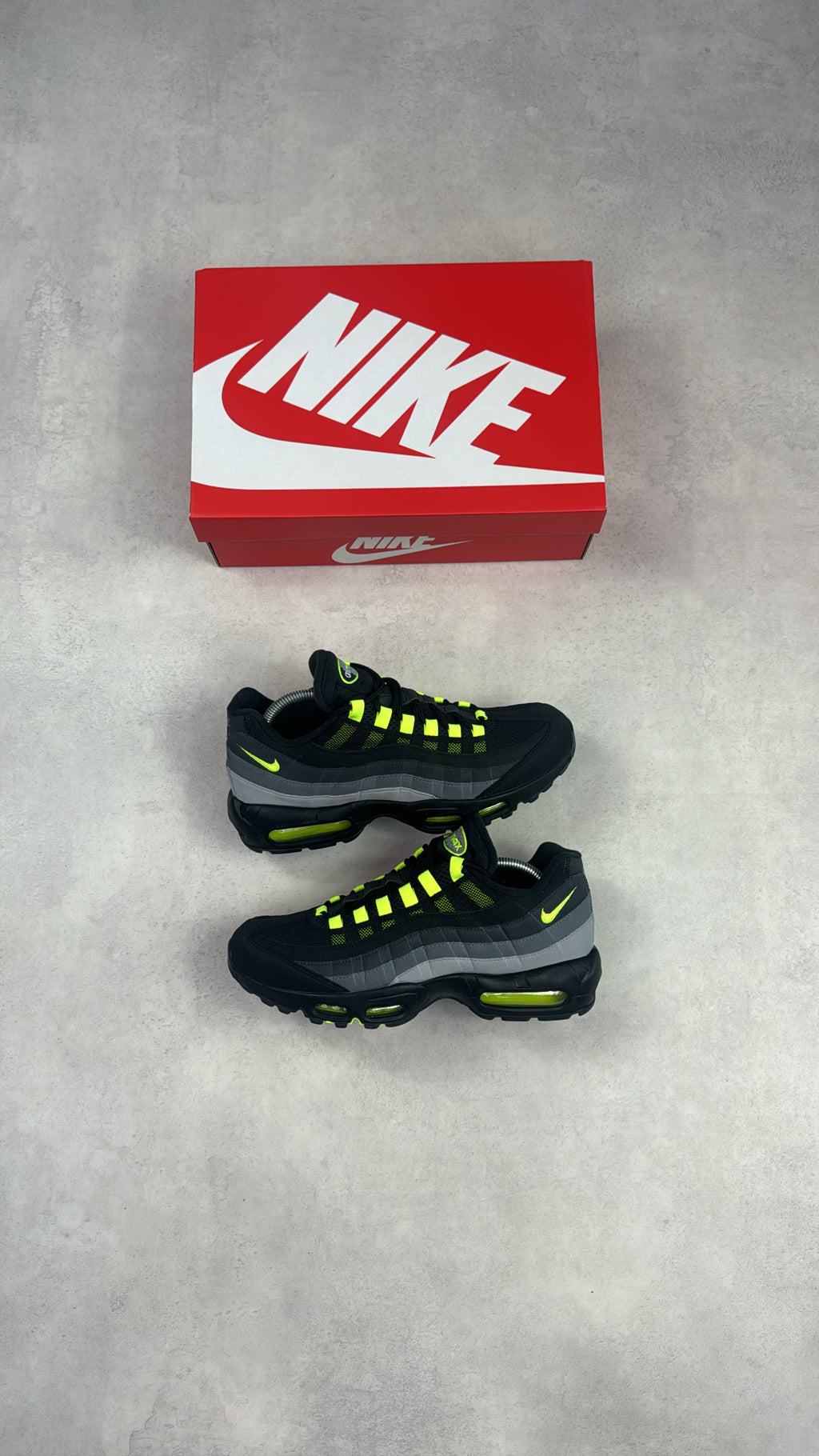Air Max 95 Reverse Neon
