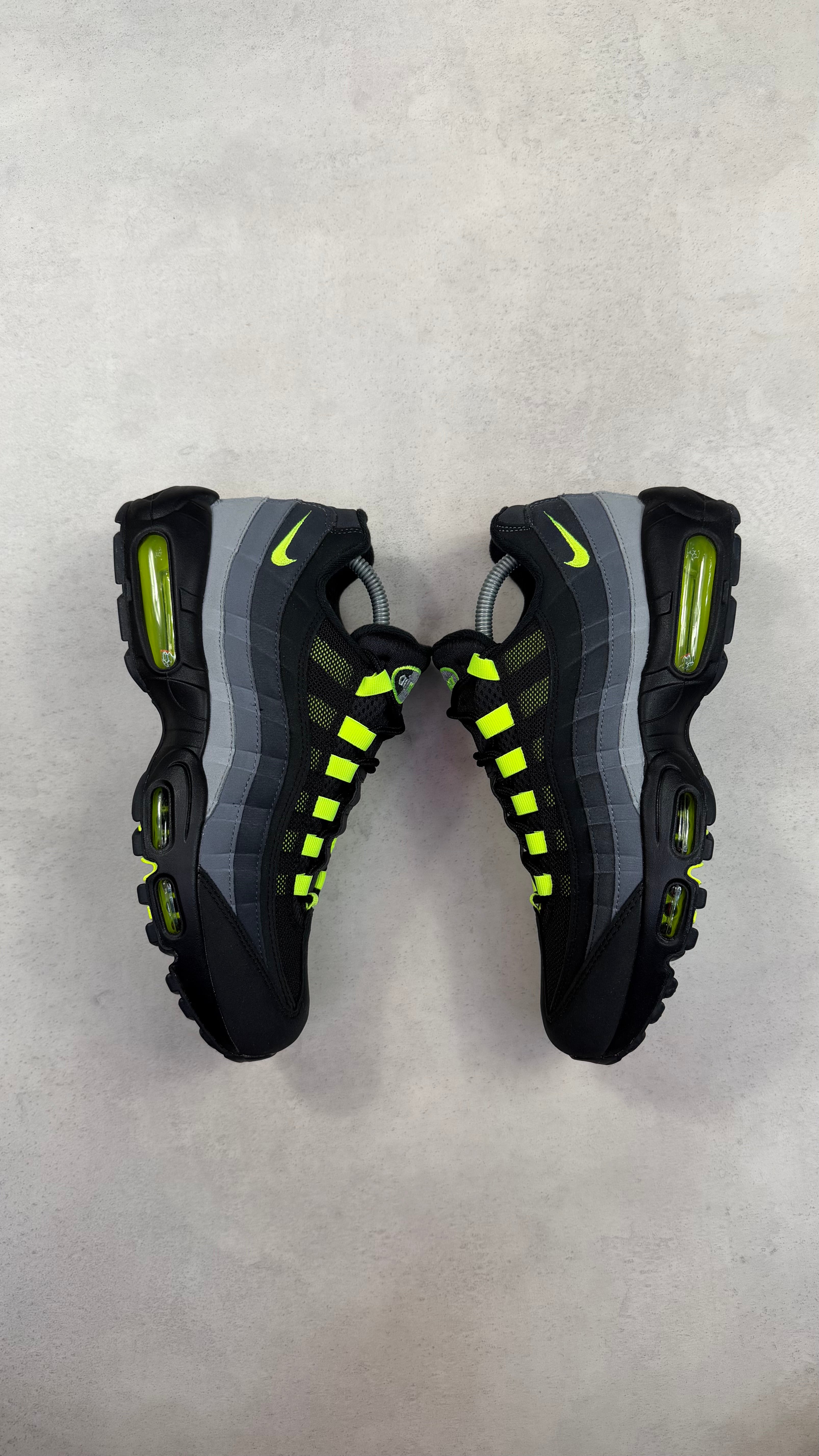 Air Max 95 Reverse Neon
