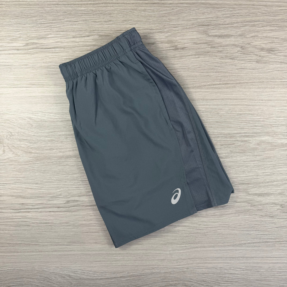 Asics Core Shorts - Carrier Grey