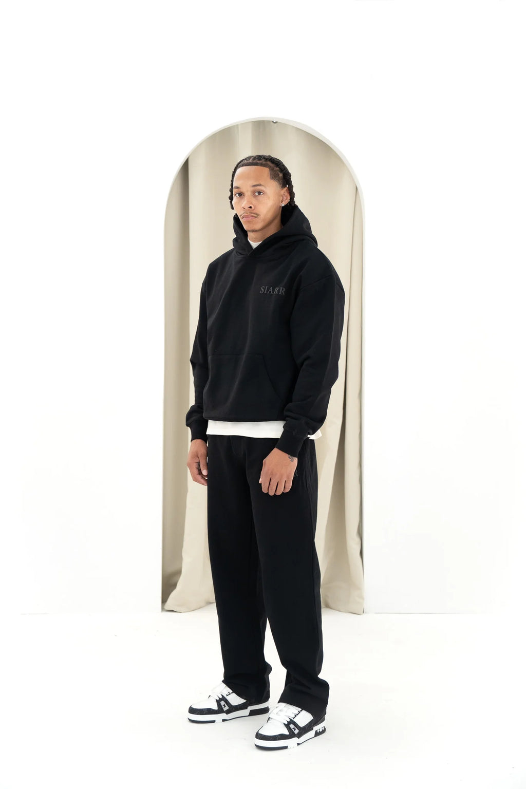 Siarr Puff Hoodie - Black