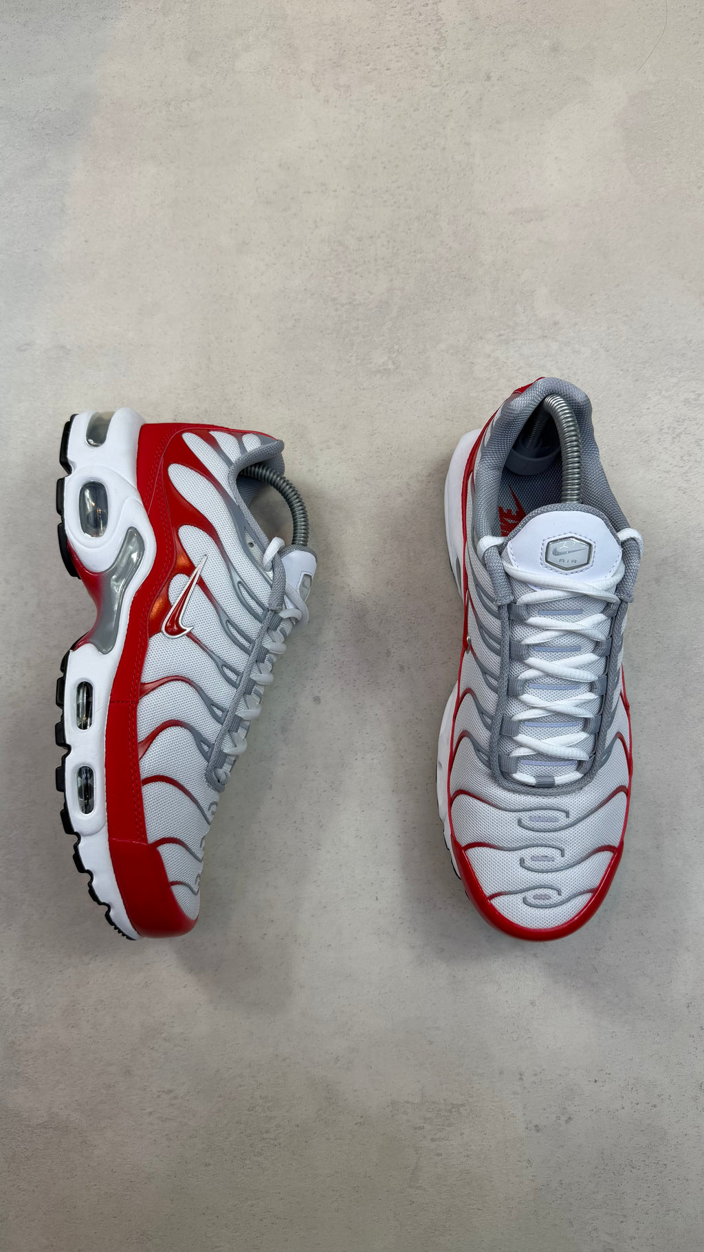TN Sport Red