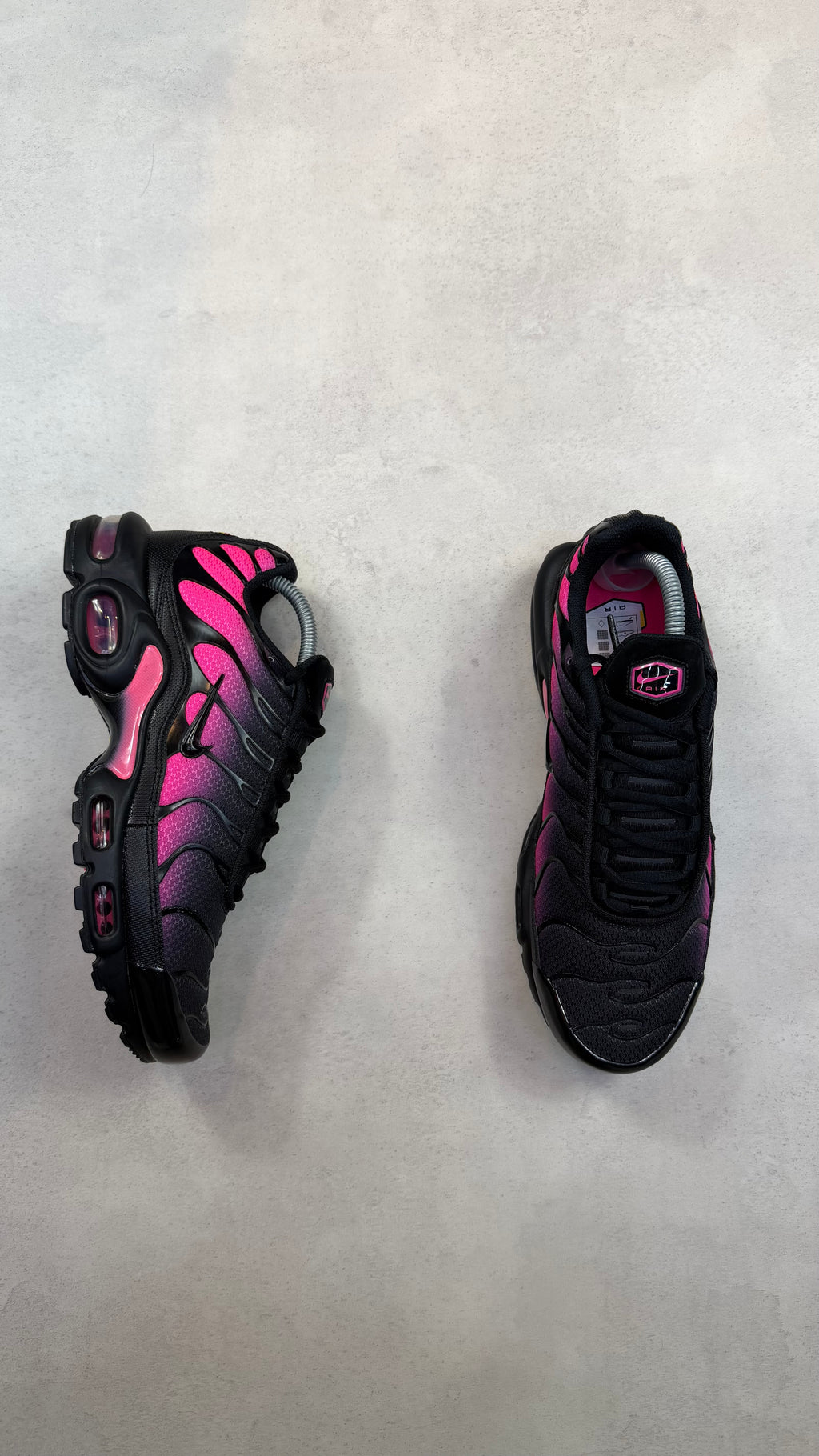 TN Hyper Pink