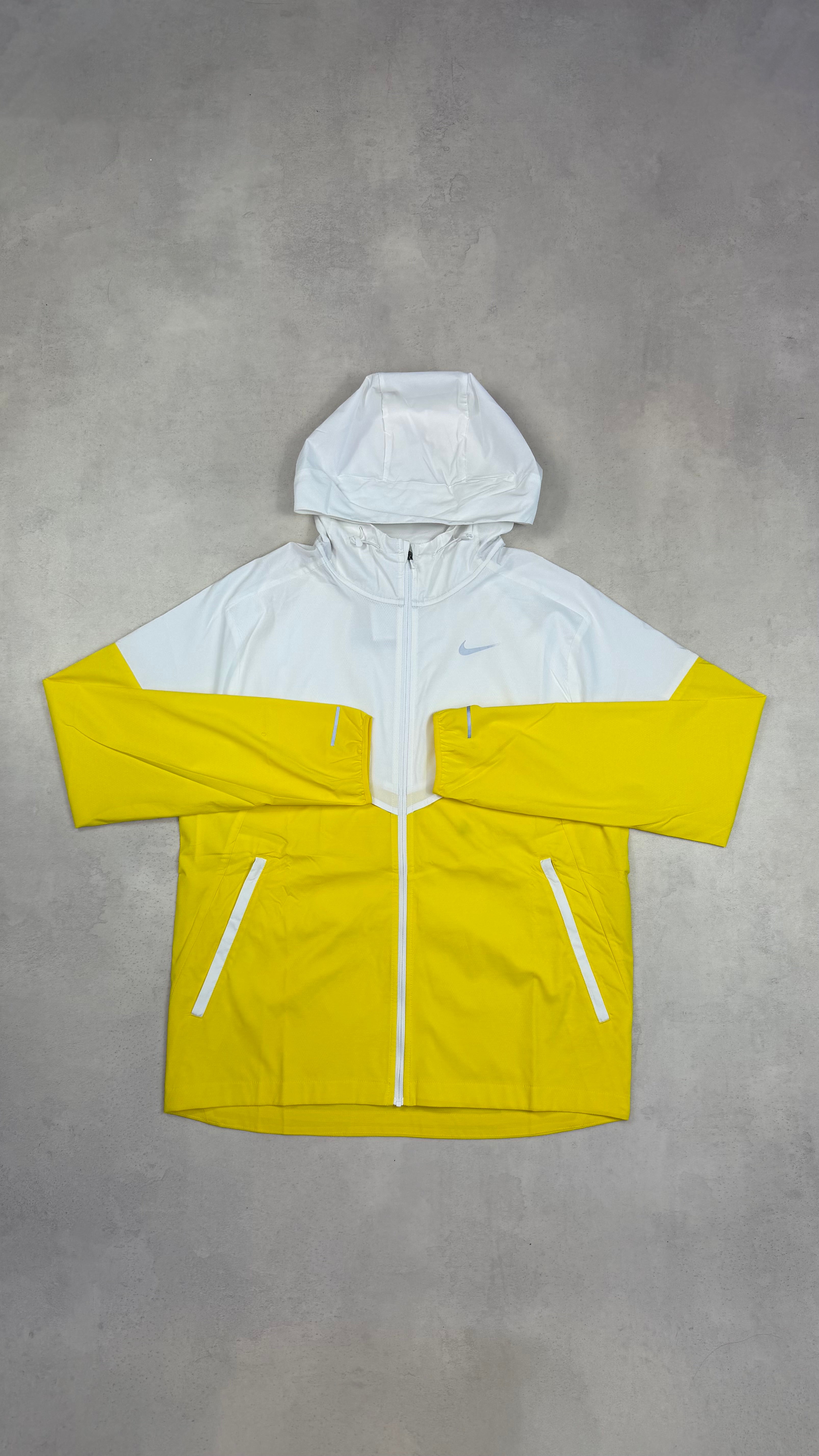 Nike Lightning Yellow Windrunner, Miler T-Shirt & Challenger Shorts Trio Set