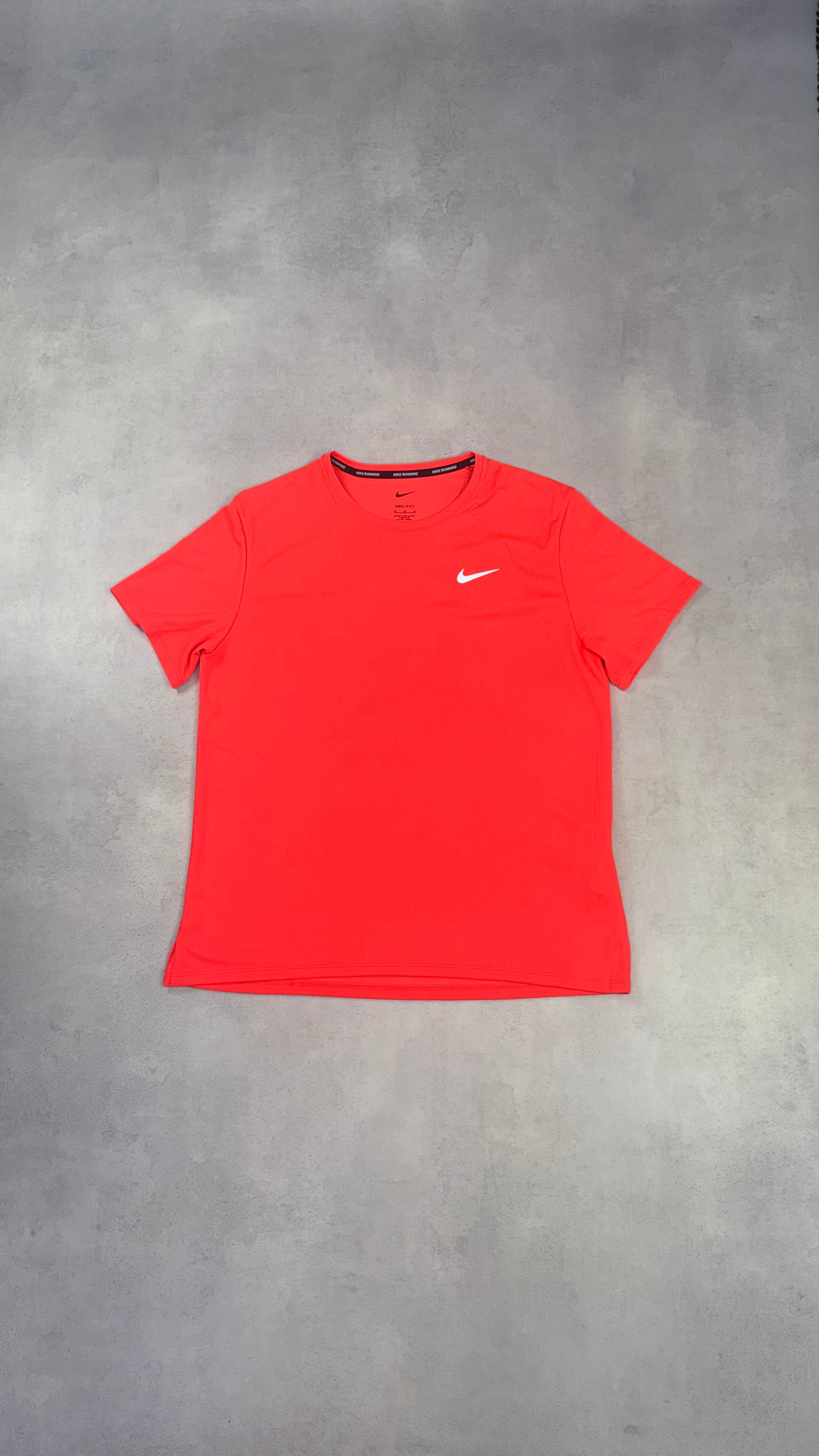 Nike Miler T-Shirt - Bright Crimson