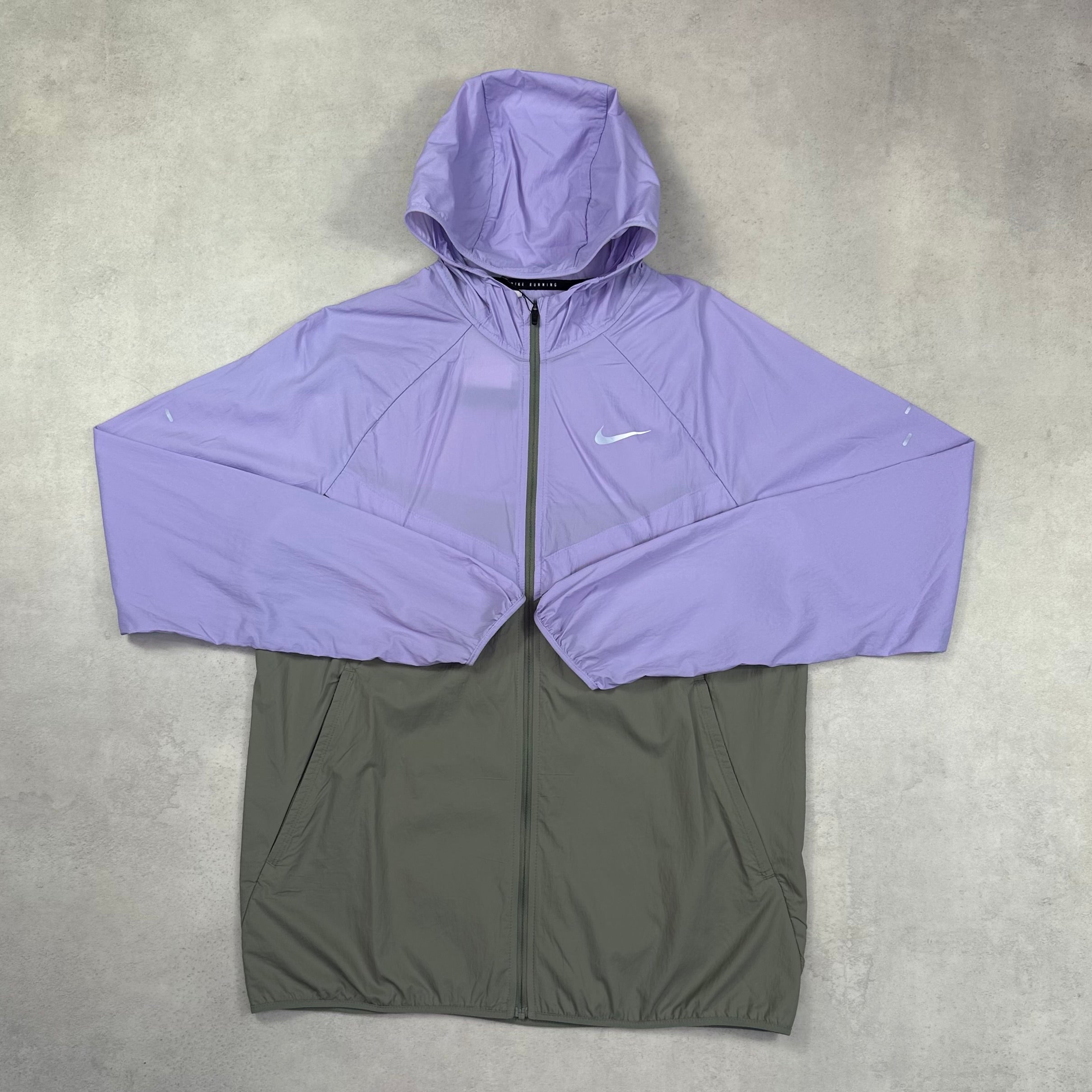 Nike Lilac Windrunner & Grey Challenger Pants Duo Set