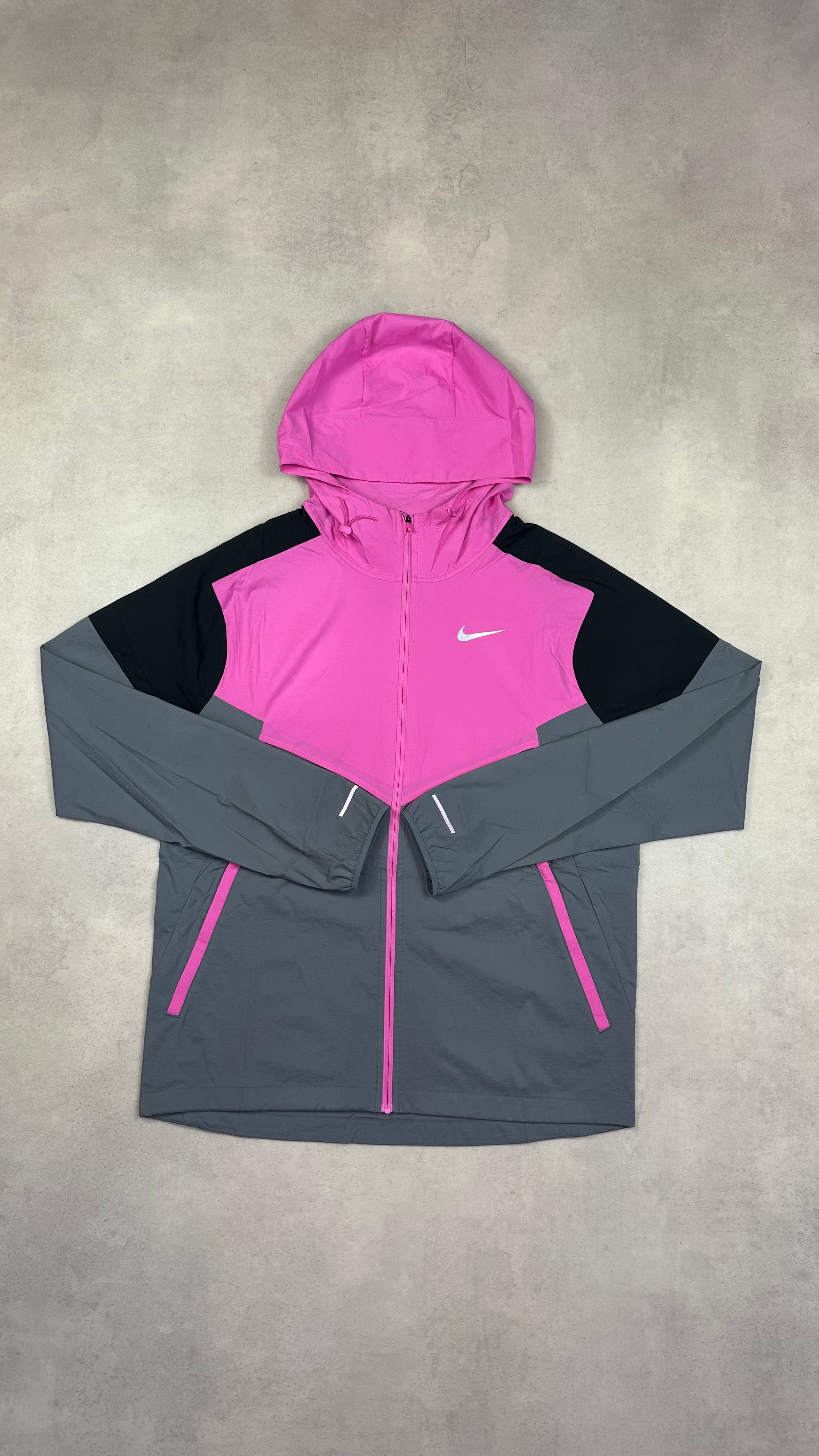 Nike Playful Pink Windrunner, Miler T-Shirt & Challenger Shorts Trio Set