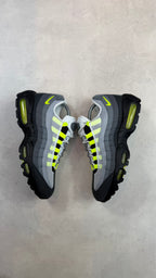 Air Max 95 Neon Patches