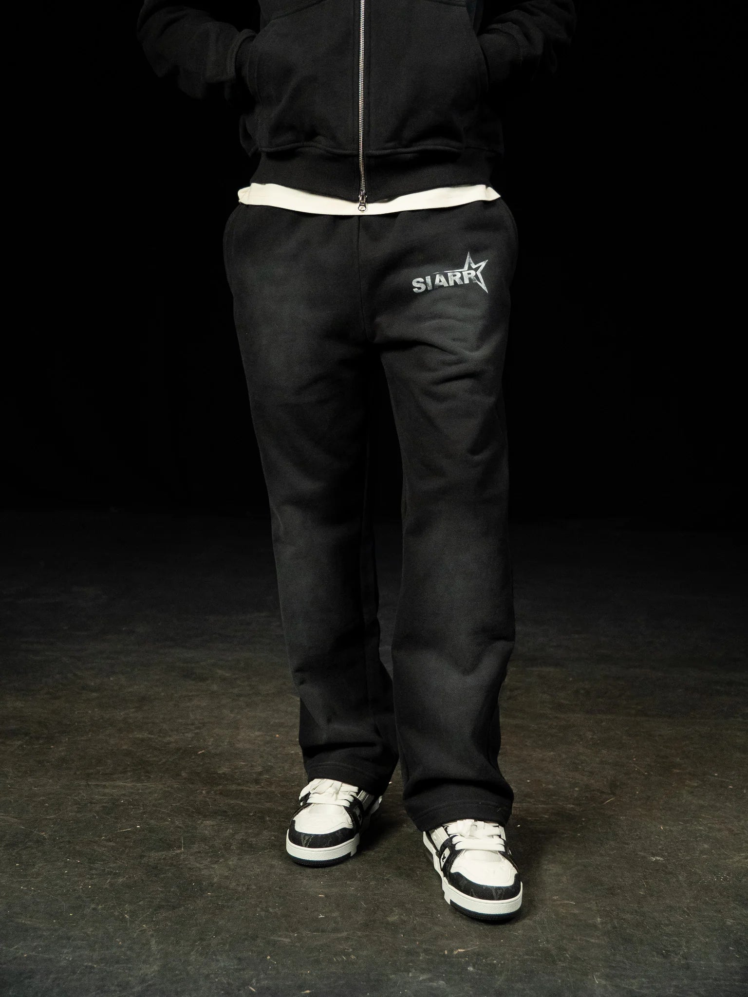 Siarr Sun Fade Joggers - Black