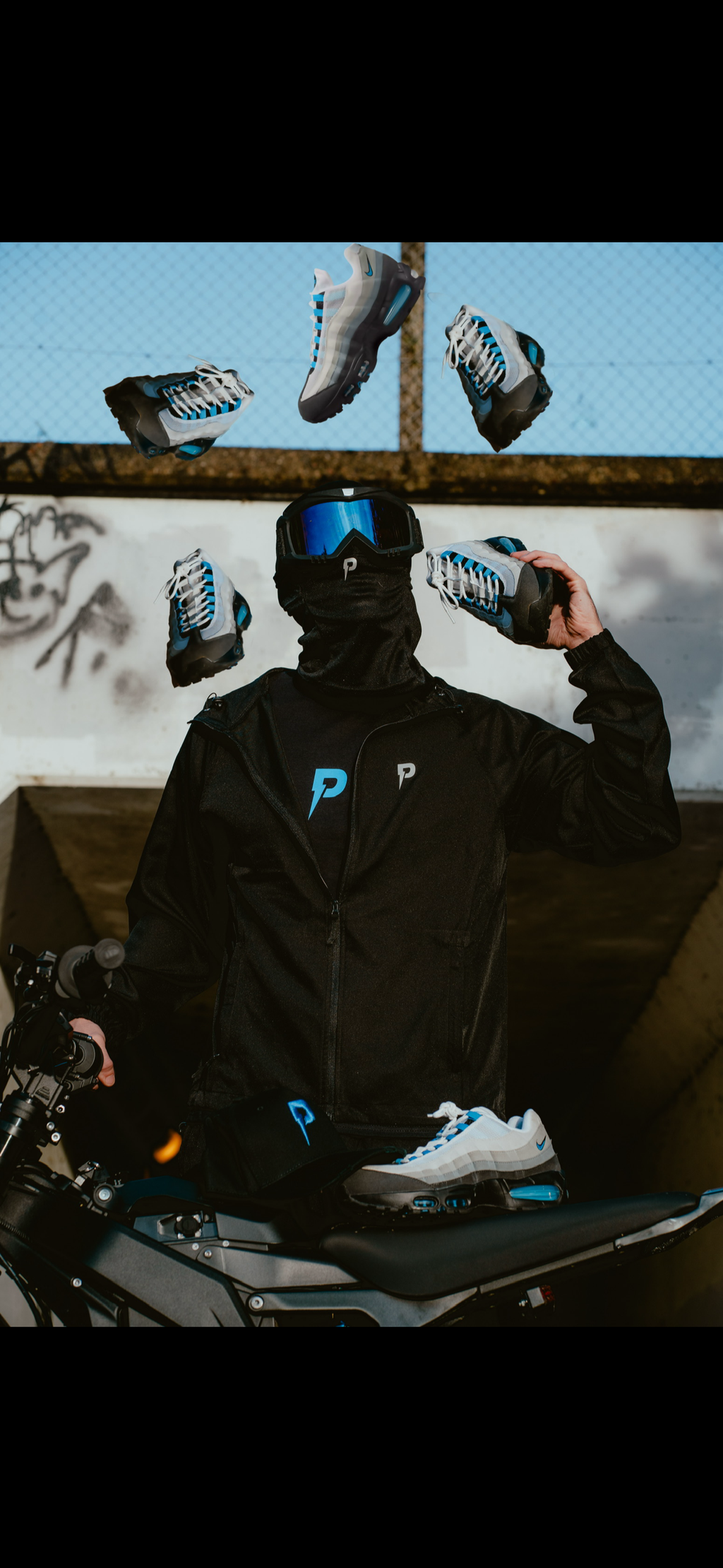 Patterned Logo Black Tracksuit