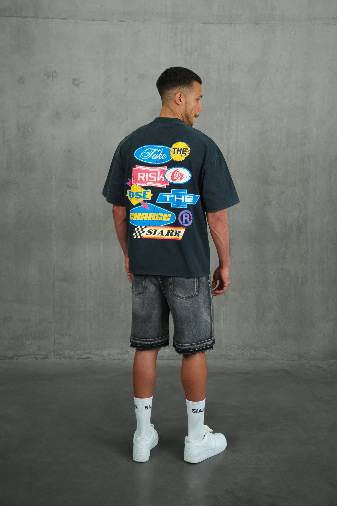 Siarr Take The Risk T-Shirt - Vintage Black