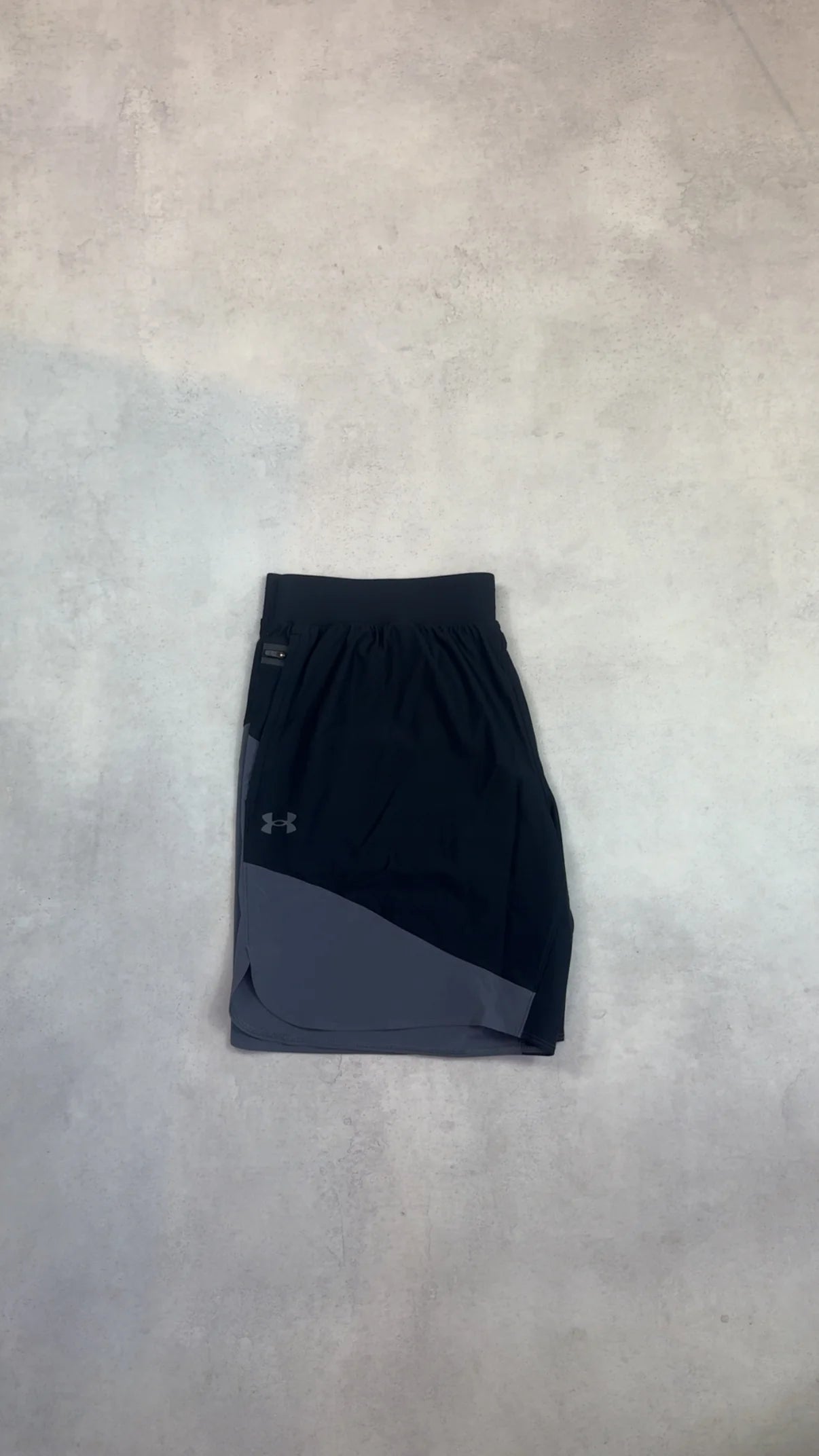 Under Armour Peak Woven Hybrid Shorts - Black/Grey