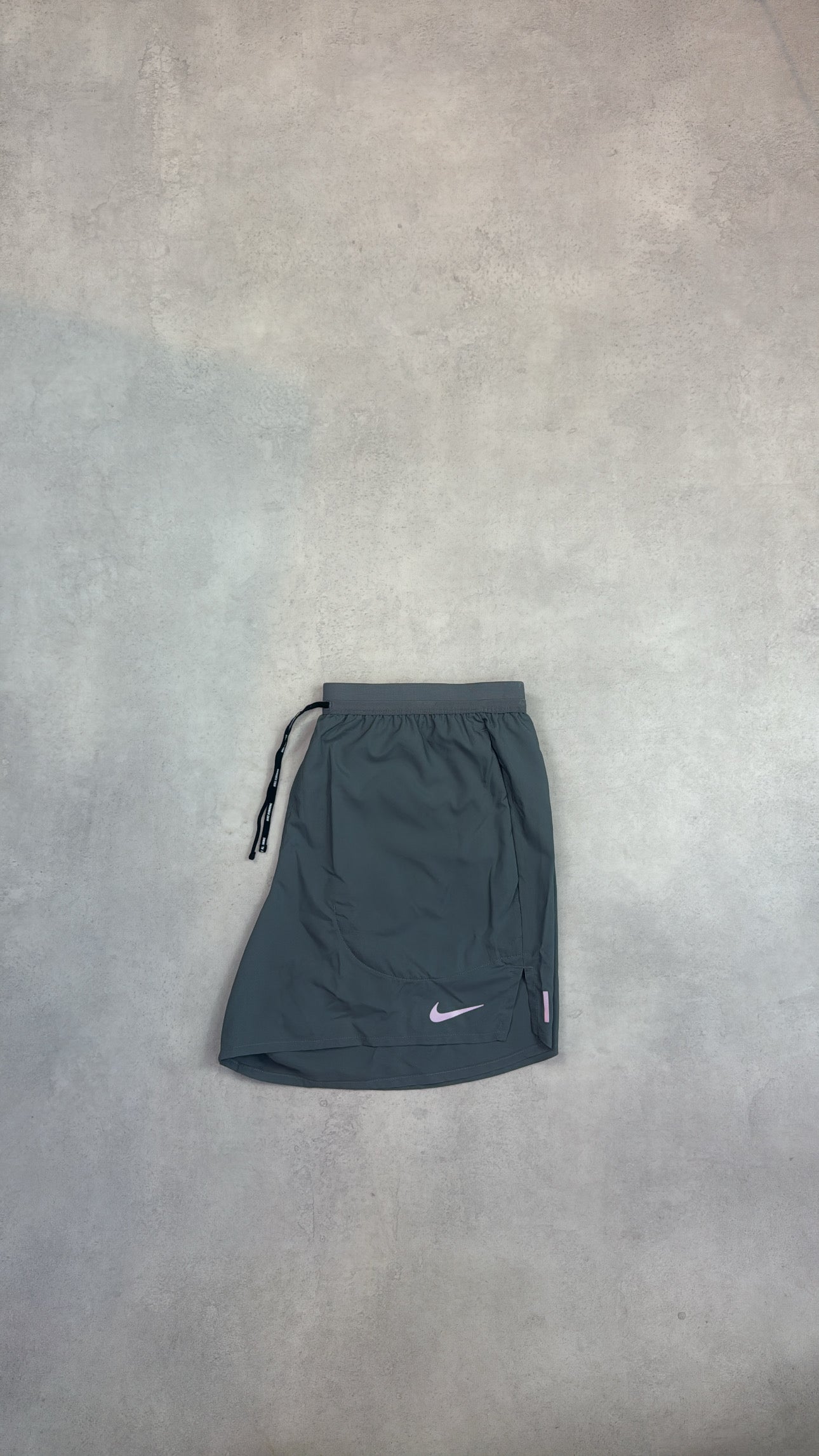 Nike Flex Stride Shorts - Grey
