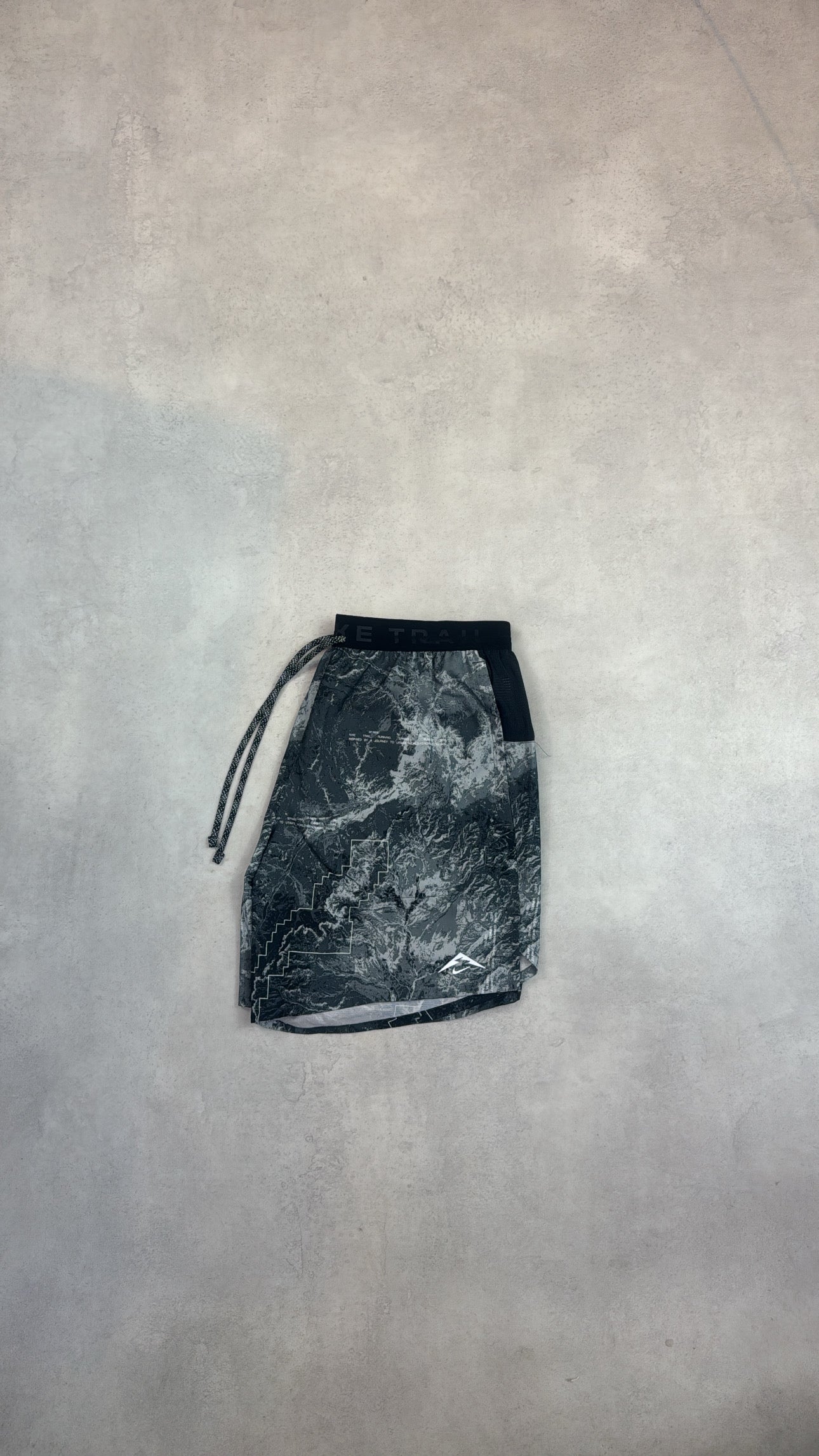 Nike Flex Stride Trail Shorts - Green/Black